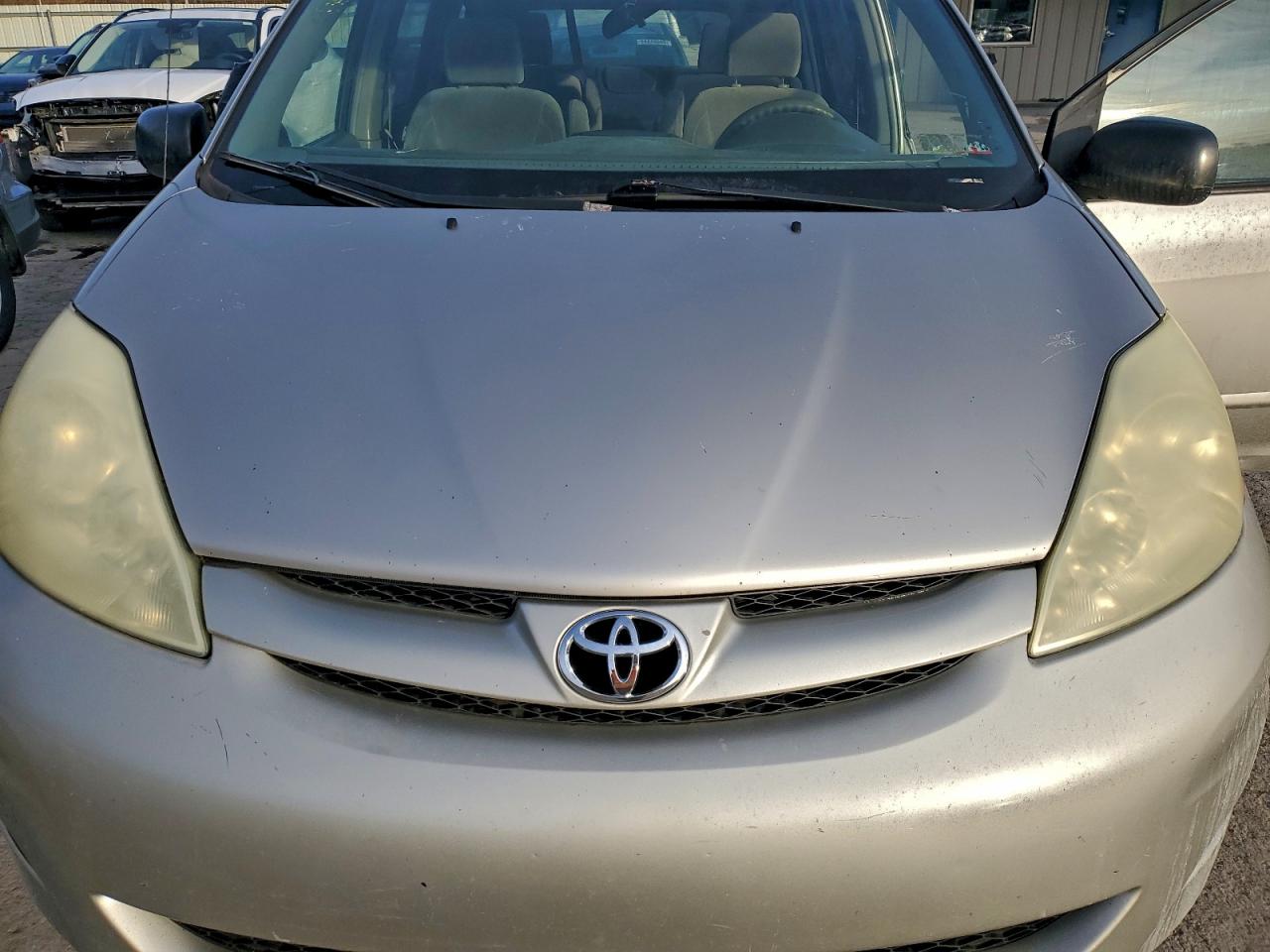 2006 Toyota Sienna Ce 7 Passenger Silver vin: 5TDZA23C46S478904