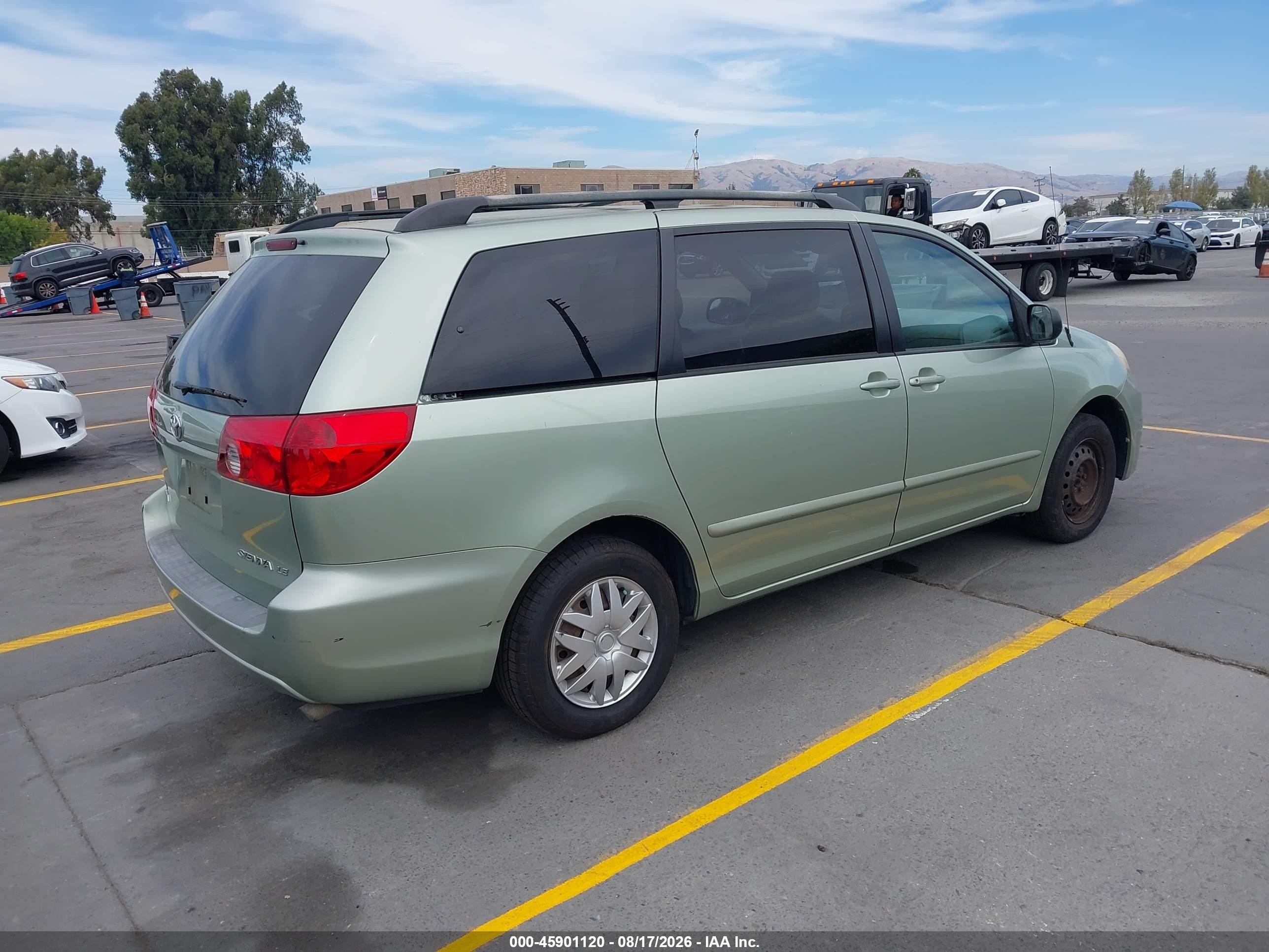 2006 Toyota Sienna Le Green vin: 5TDZA23C46S524604