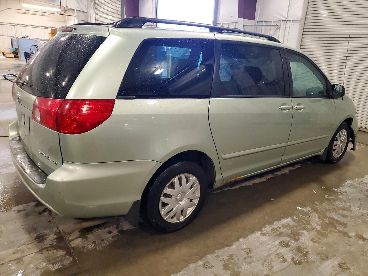 2006 Toyota Sienna Le 7 Passenger Зеленый vin: 5TDZA23C46S564407