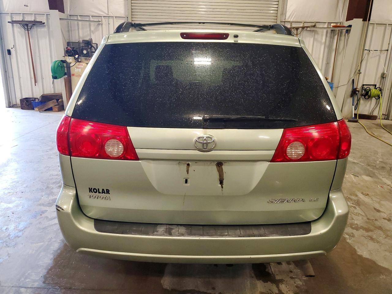 2006 Toyota Sienna Le 7 Passenger Зеленый vin: 5TDZA23C46S564407