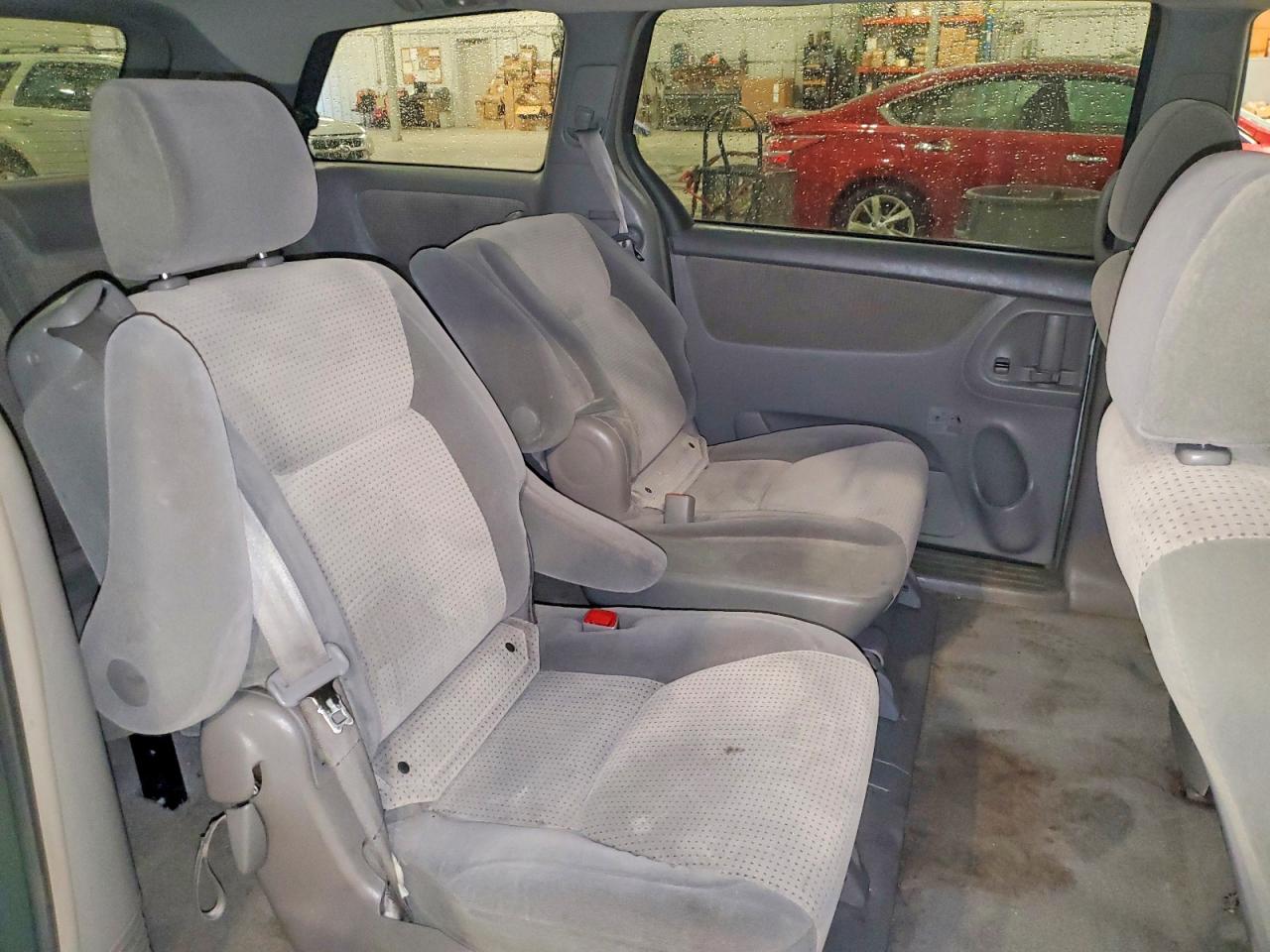 2006 Toyota Sienna Le 7 Passenger Зеленый vin: 5TDZA23C46S564407