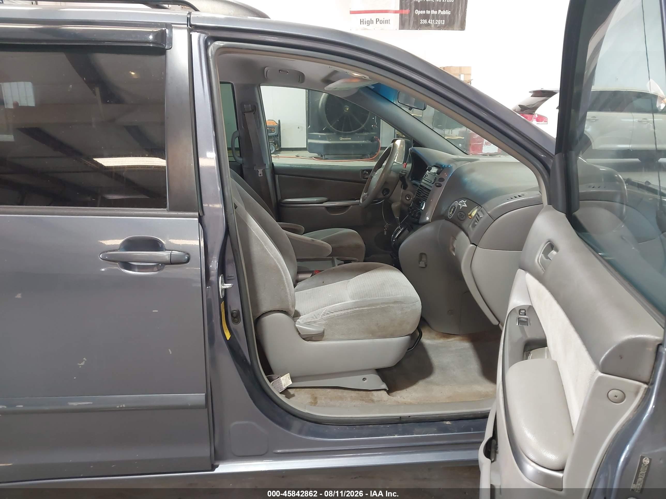 2006 Toyota Sienna Ce Blue vin: 5TDZA23C46S565959