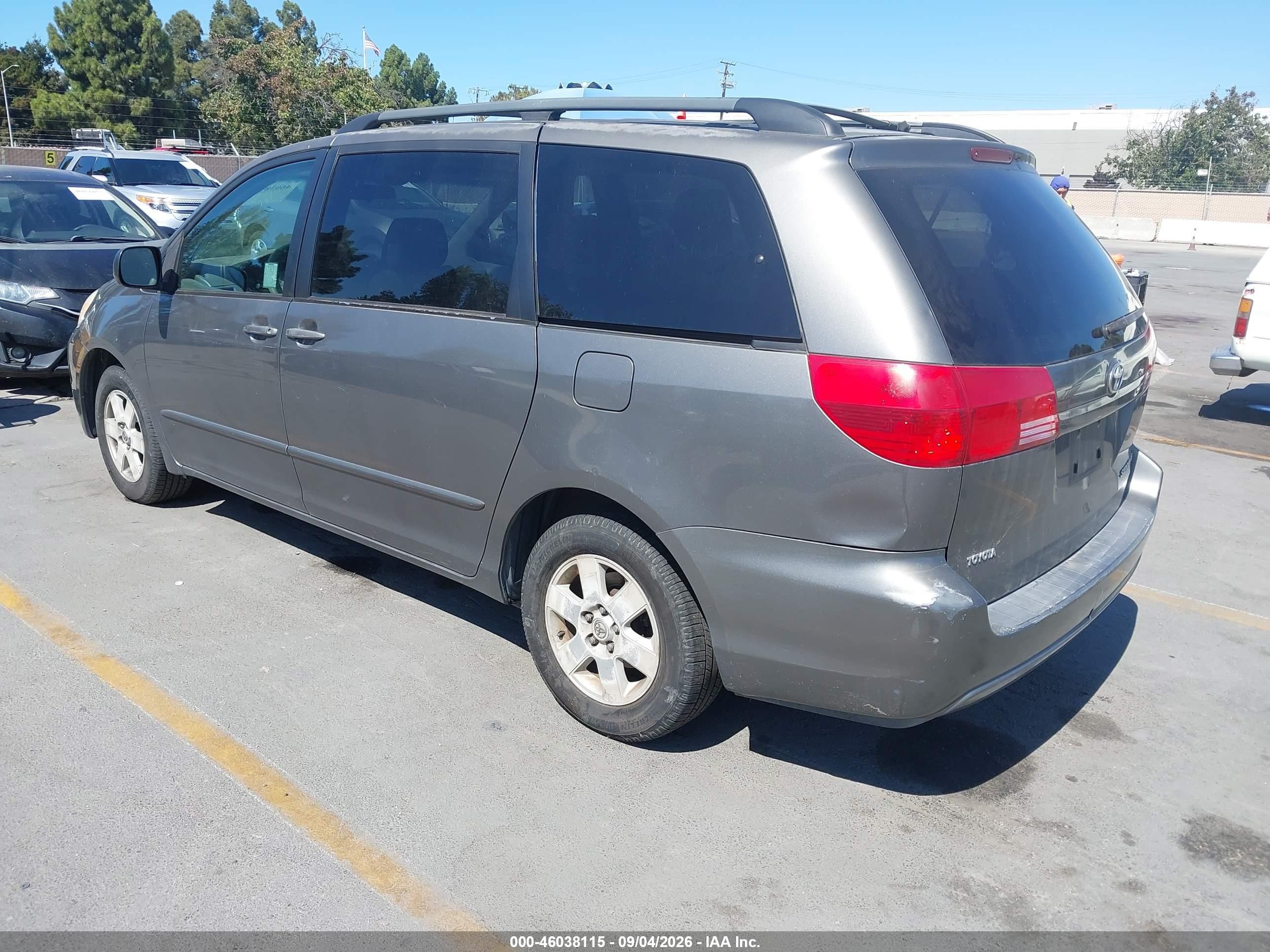 2004 Toyota Sienna Le Gray vin: 5TDZA23C54S007650
