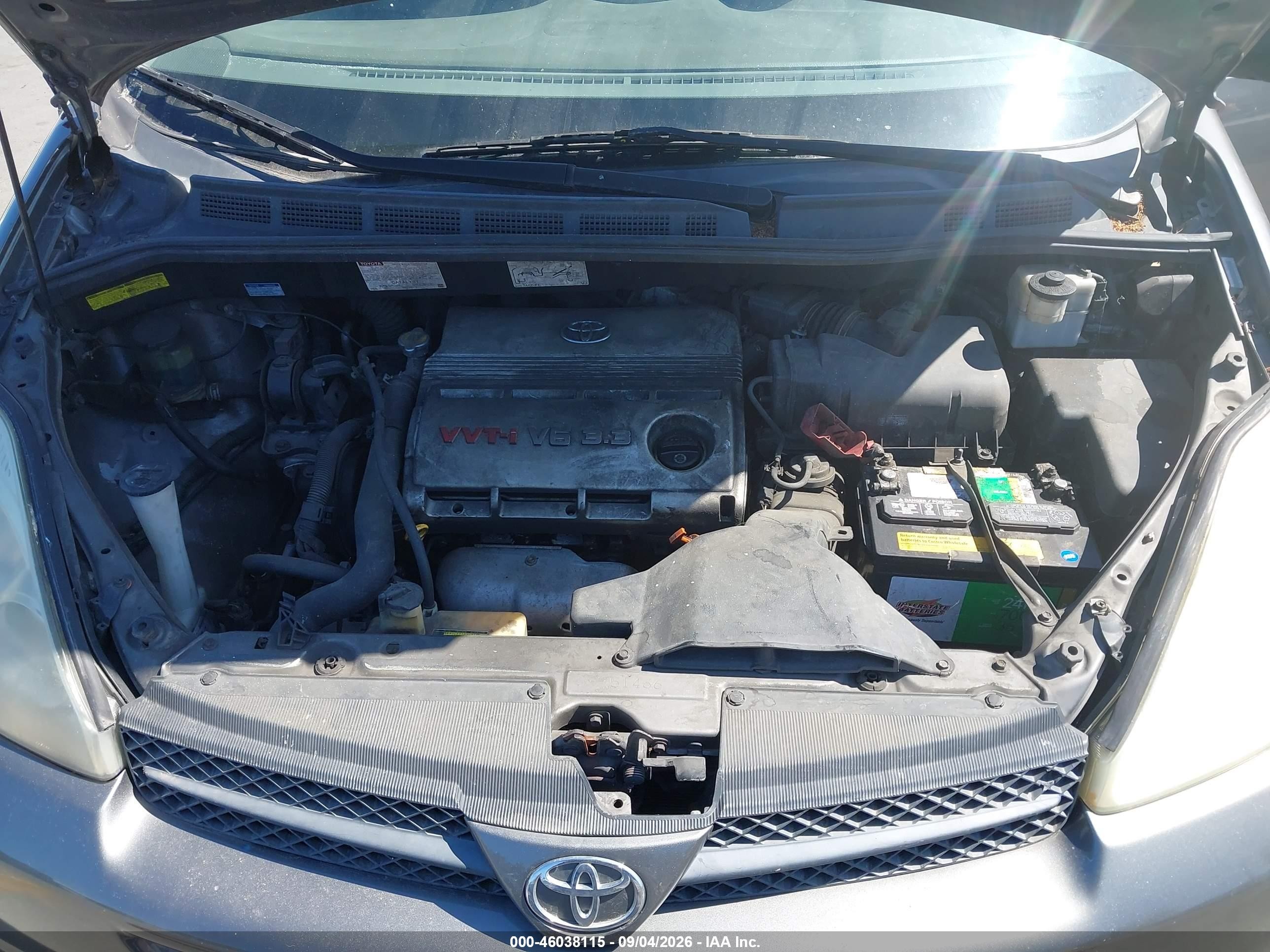 2004 Toyota Sienna Le Gray vin: 5TDZA23C54S007650