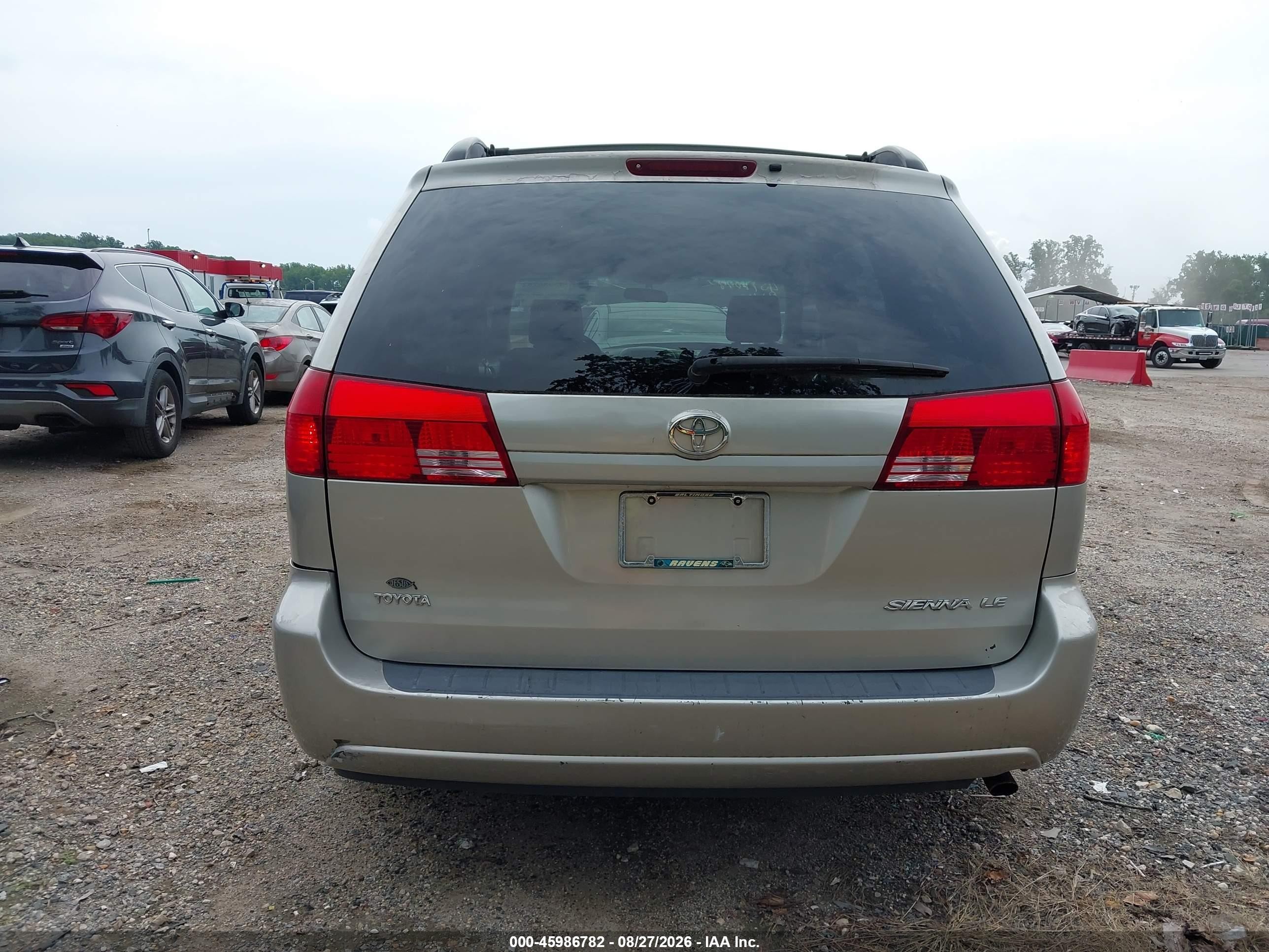 2004 Toyota Sienna Le Silver vin: 5TDZA23C54S020575