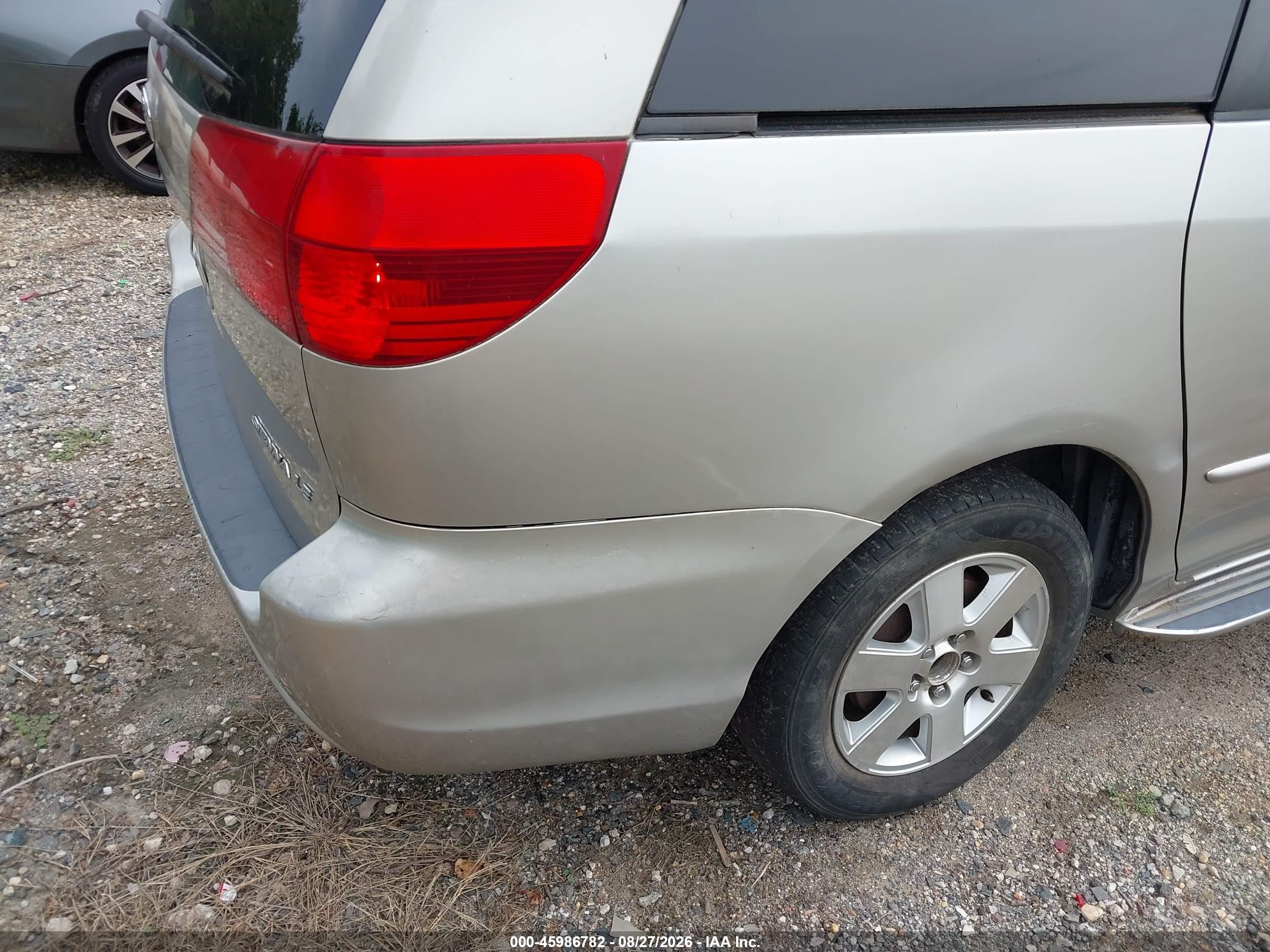 2004 Toyota Sienna Le Silver vin: 5TDZA23C54S020575