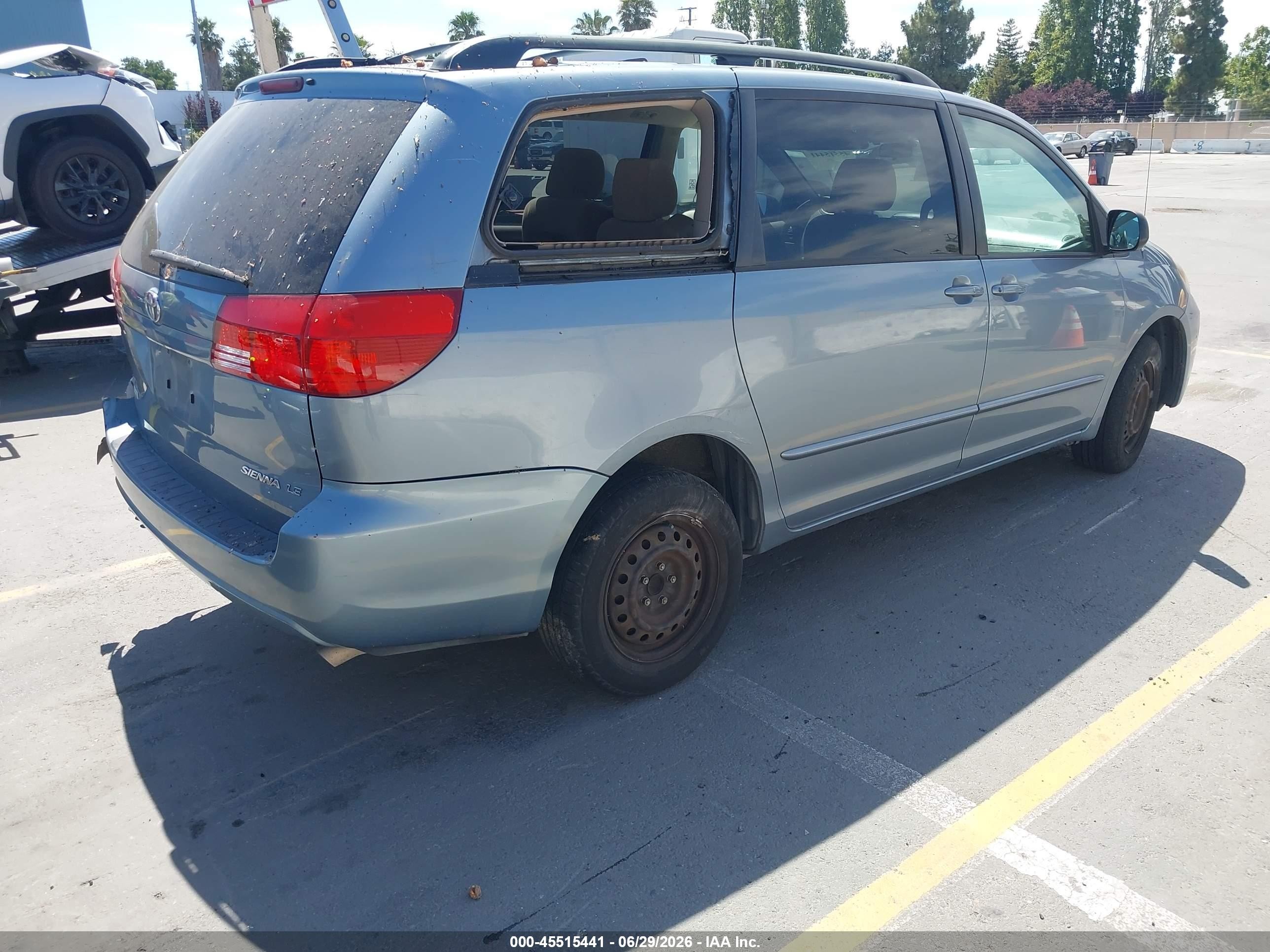 2004 Toyota Sienna Le Blue vin: 5TDZA23C54S101642