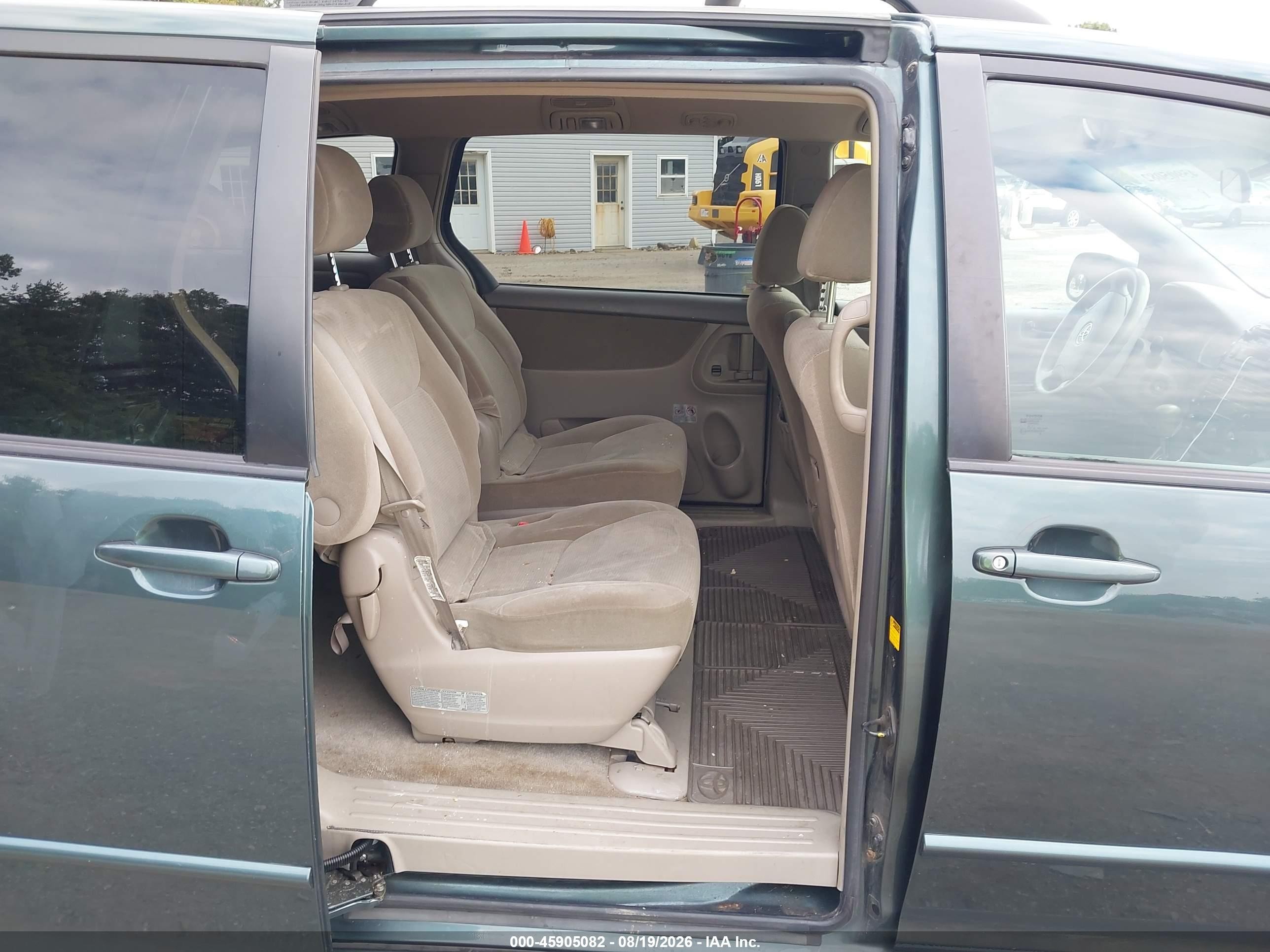 2005 Toyota Sienna Le Зеленый vin: 5TDZA23C55S222821