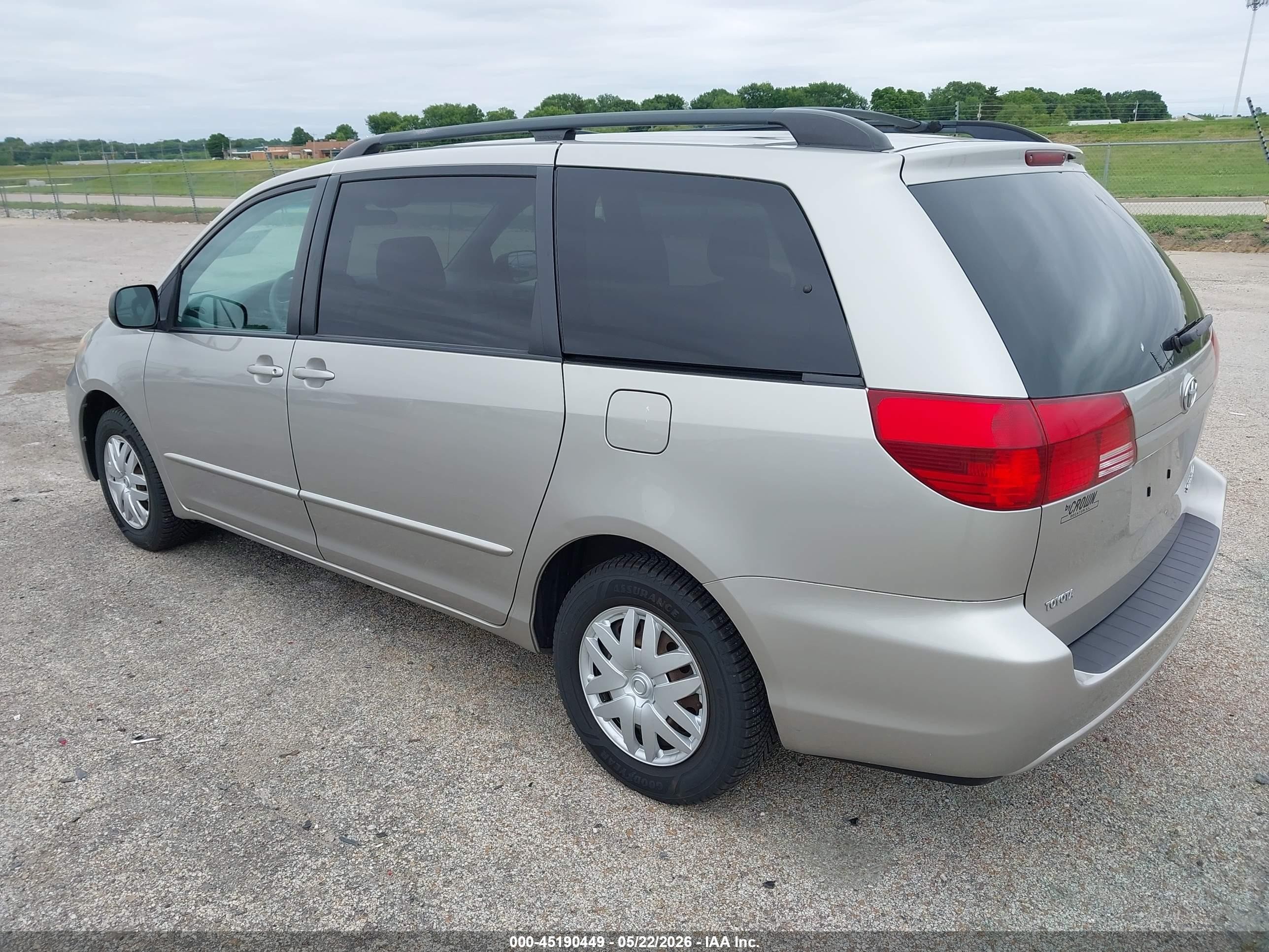 2005 Toyota Sienna Le Silver vin: 5TDZA23C55S280654