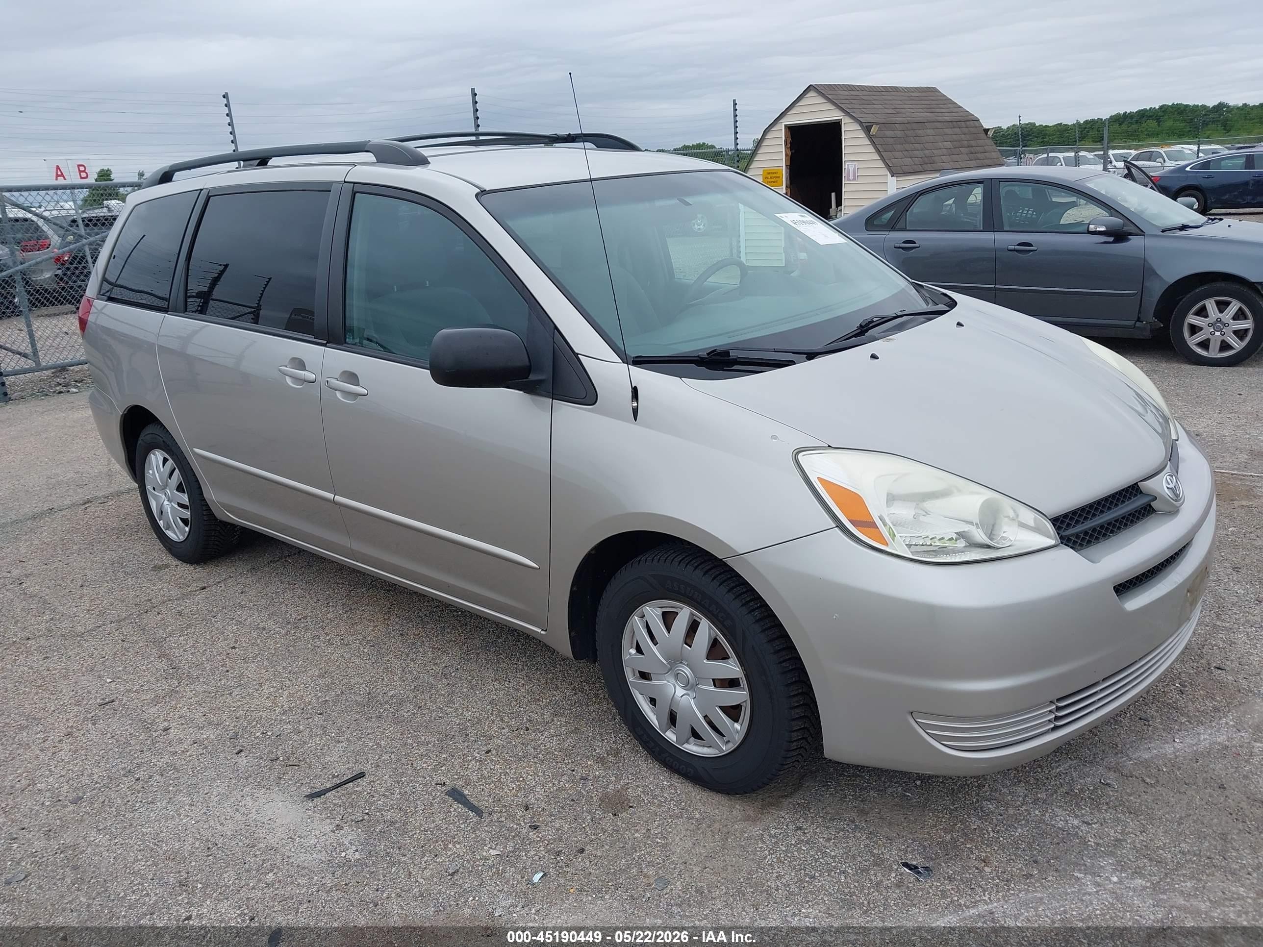 2005 Toyota Sienna Le Silver vin: 5TDZA23C55S280654