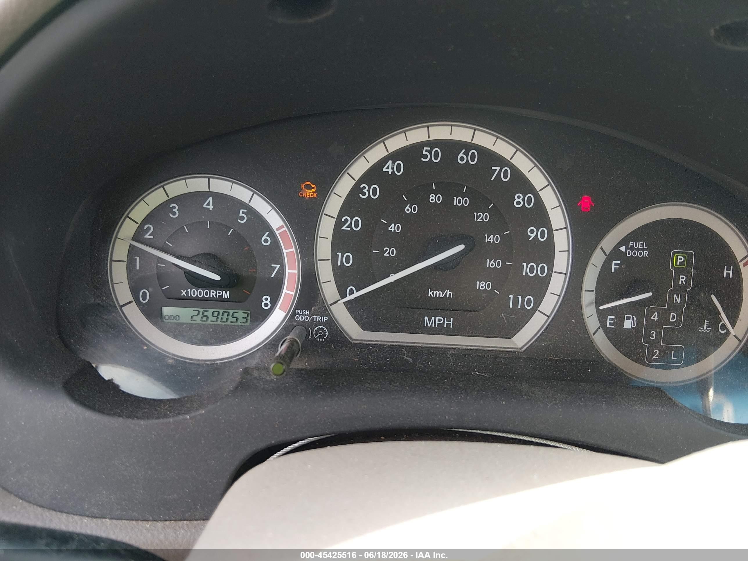 2005 Toyota Sienna Le Золотой vin: 5TDZA23C55S294005