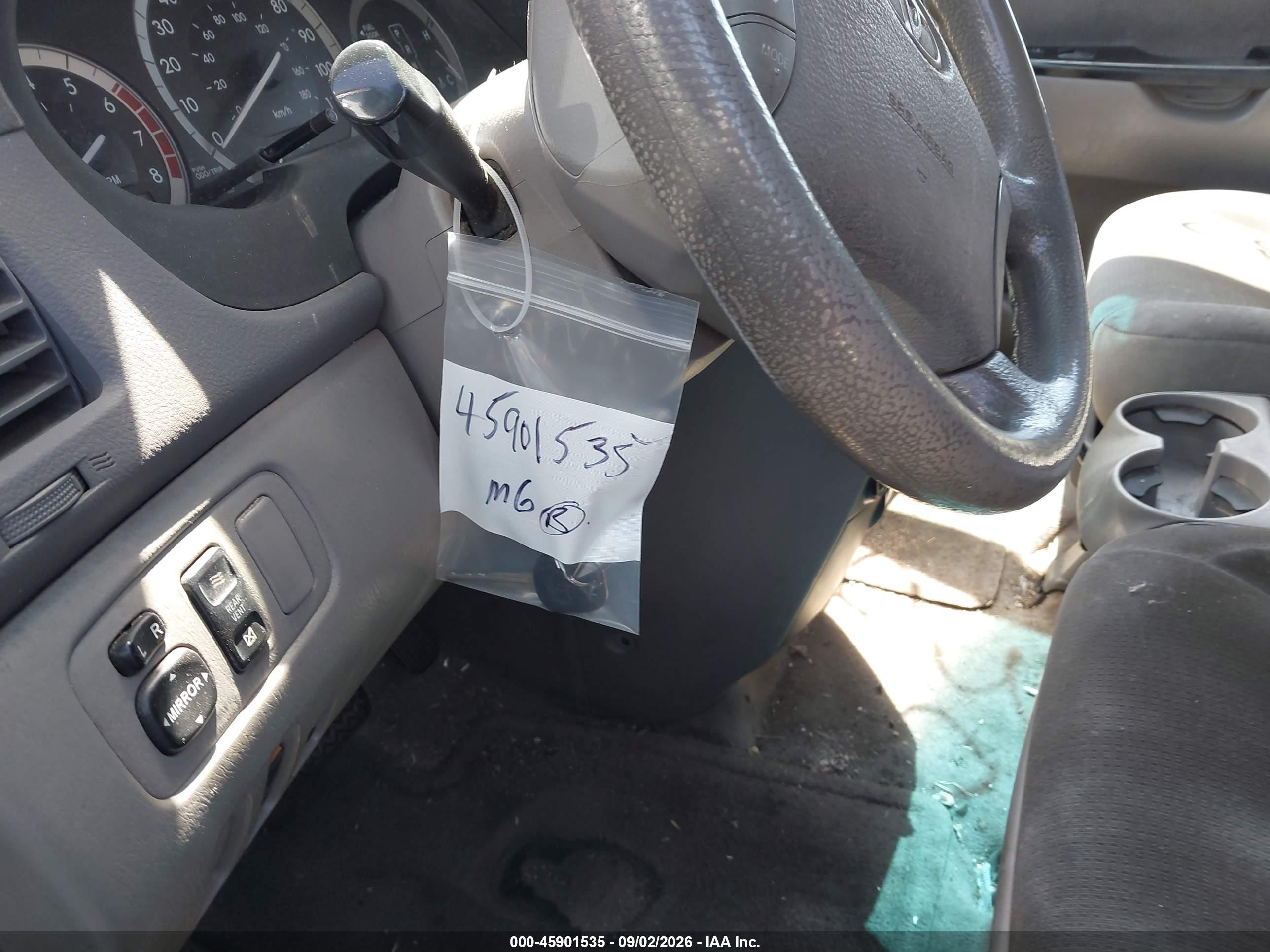 2005 Toyota Sienna Le Silver vin: 5TDZA23C55S298345