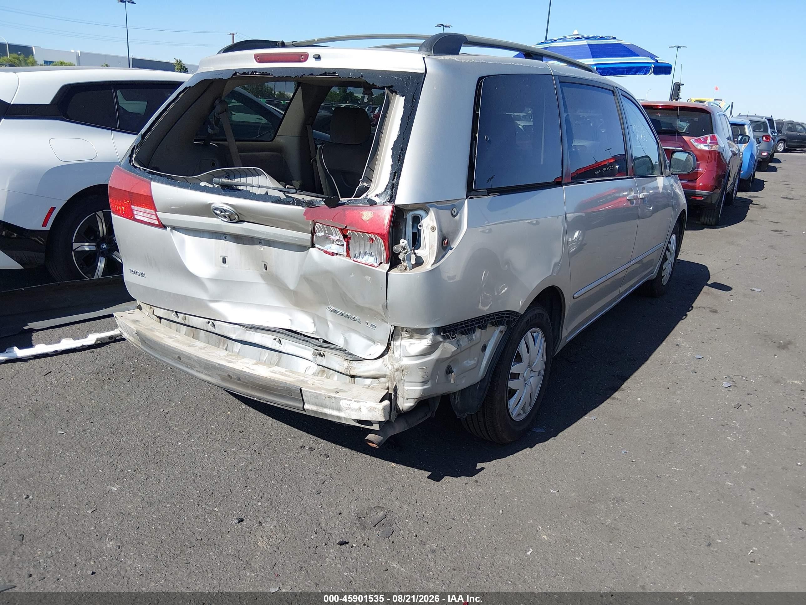2005 Toyota Sienna Le Silver vin: 5TDZA23C55S298345