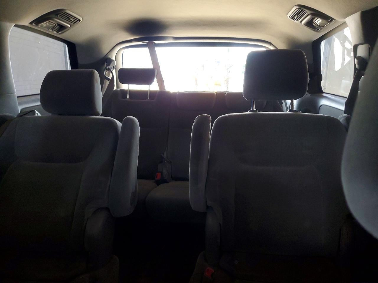 2005 Toyota Sienna Le 7 Passenger Gold vin: 5TDZA23C55S315337