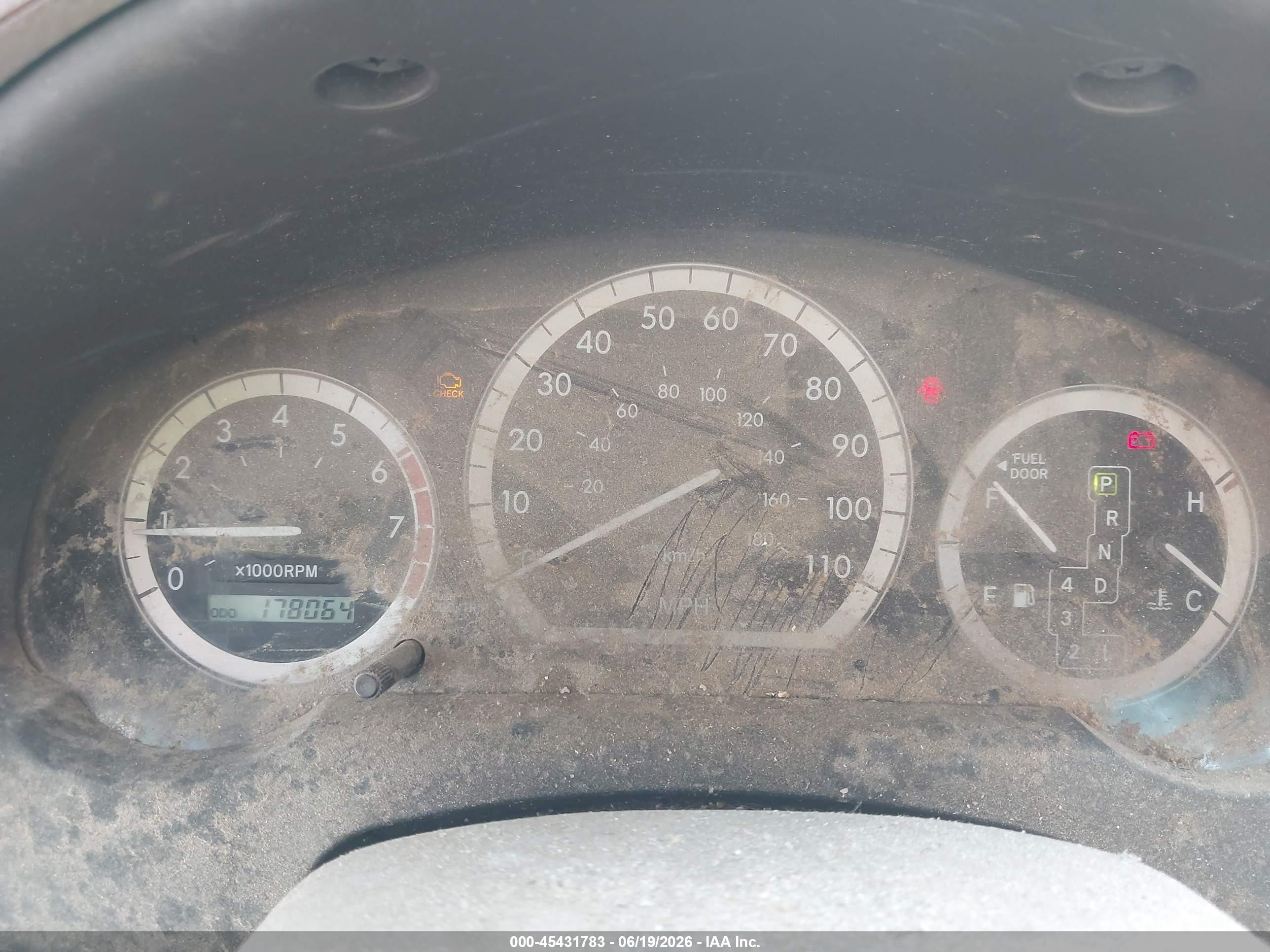 2005 Toyota Sienna Le Silver vin: 5TDZA23C55S360486