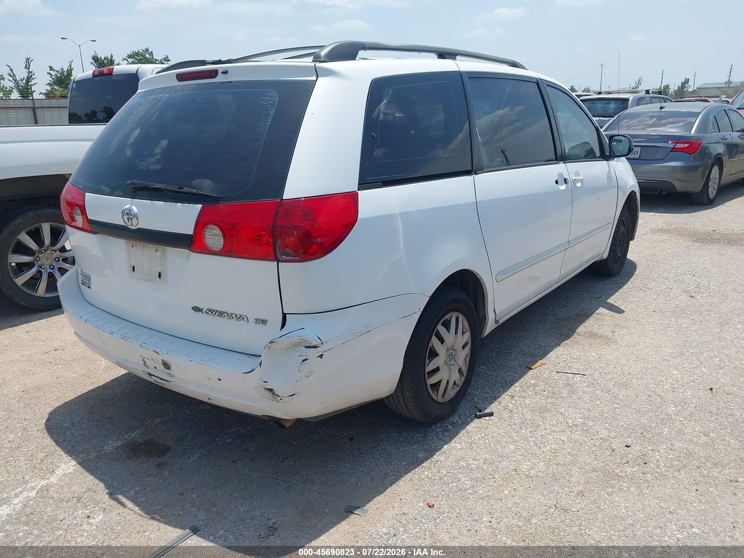 2006 Toyota Sienna Ce White vin: 5TDZA23C56S433809
