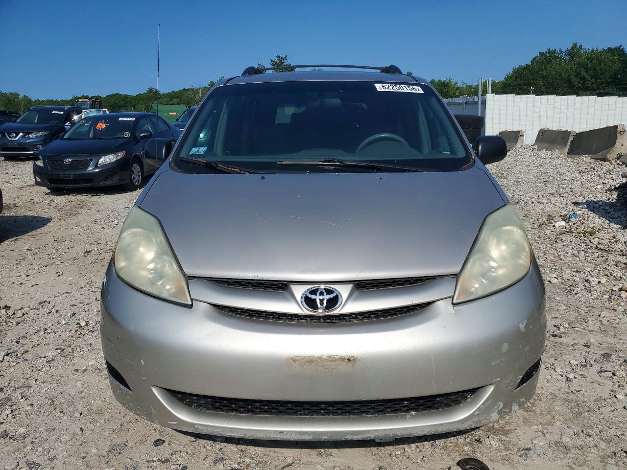 2006 Toyota Sienna Le 7 Passenger Желто-коричневый vin: 5TDZA23C56S498451
