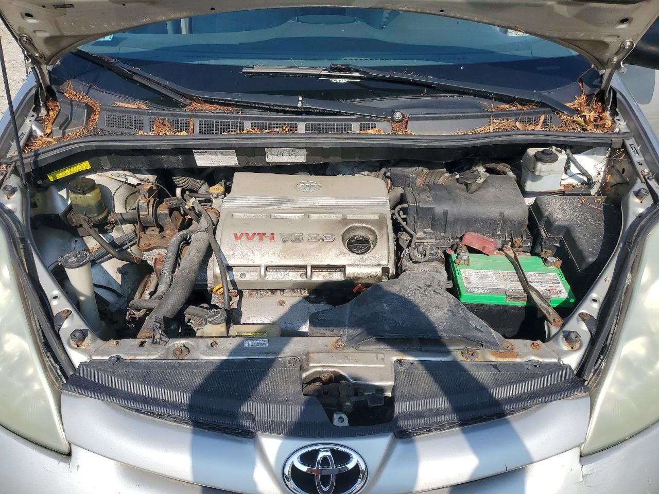 2006 Toyota Sienna Le 7 Passenger Желто-коричневый vin: 5TDZA23C56S498451