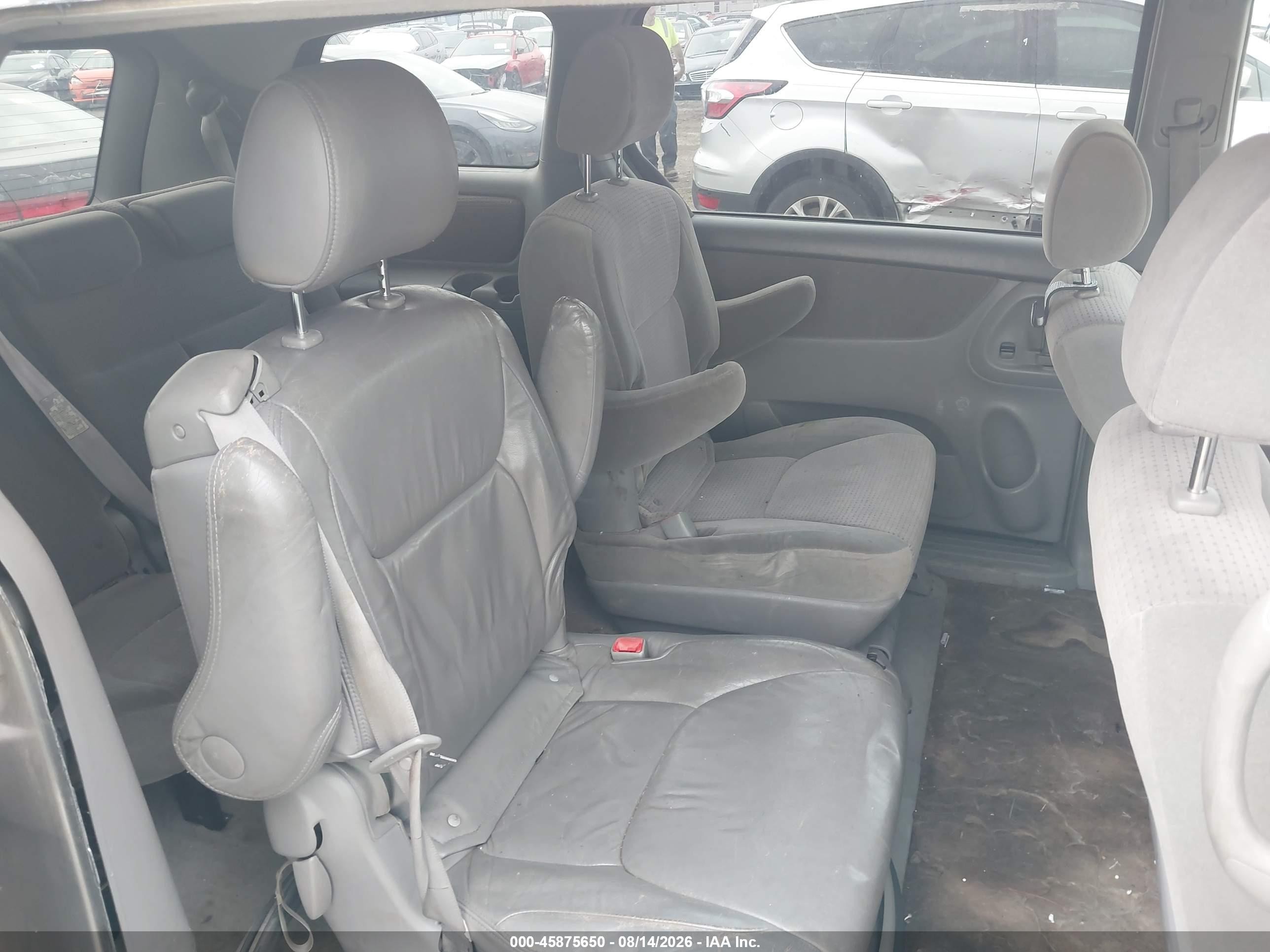 2006 Toyota Sienna Le Gray vin: 5TDZA23C56S511702