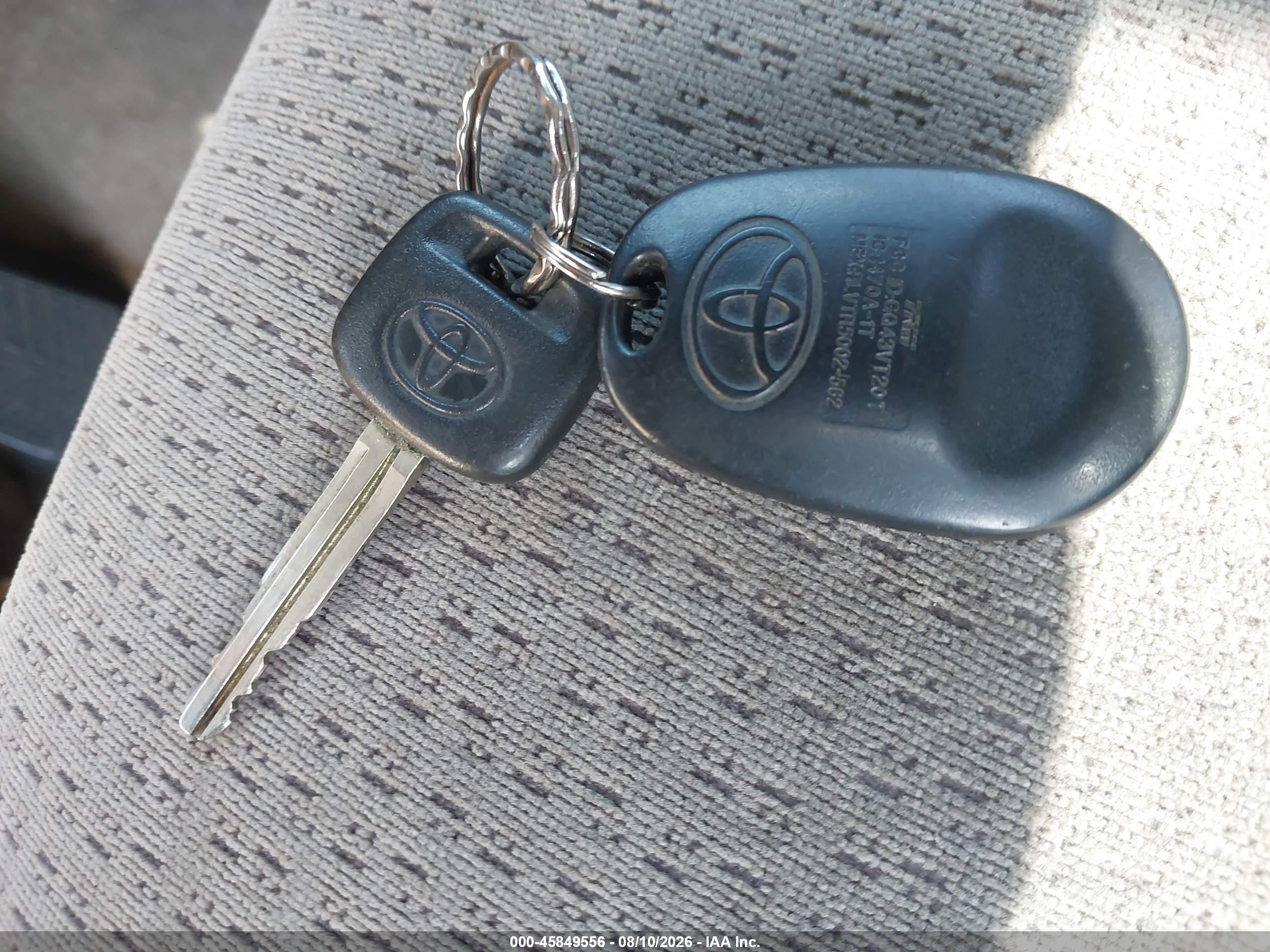 2006 Toyota Sienna Ce Gold vin: 5TDZA23C56S512798
