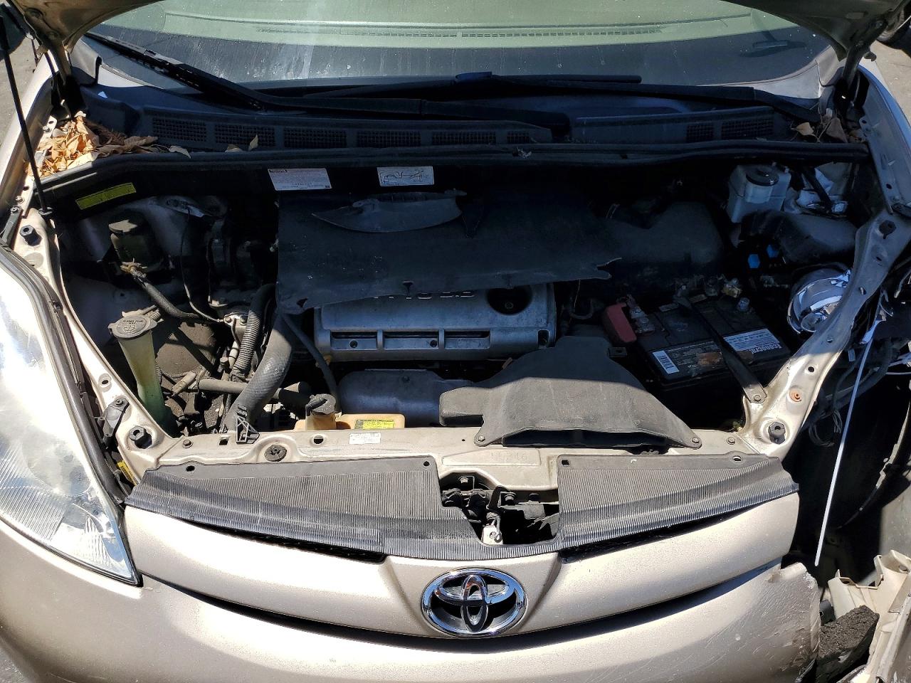 2006 Toyota Sienna Ce 8 Passenger Beige vin: 5TDZA23C56S548863