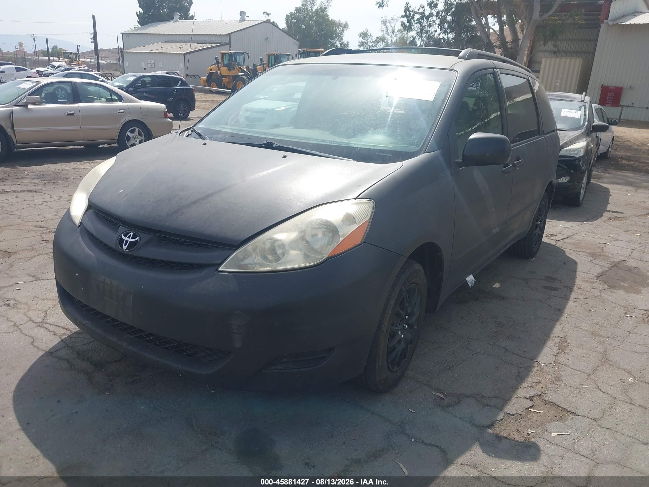 2006 Toyota Sienna Le Black vin: 5TDZA23C56S578929