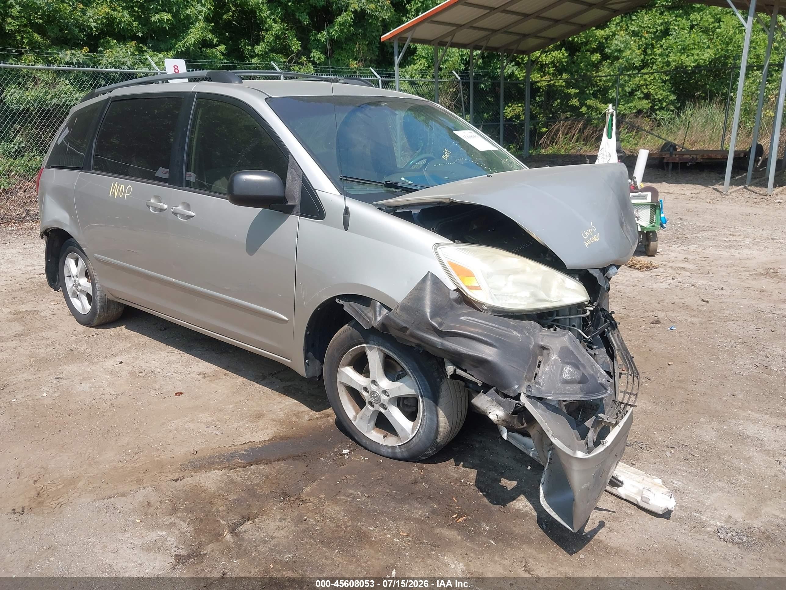 2004 Toyota Sienna Ce Gold vin: 5TDZA23C64S023033