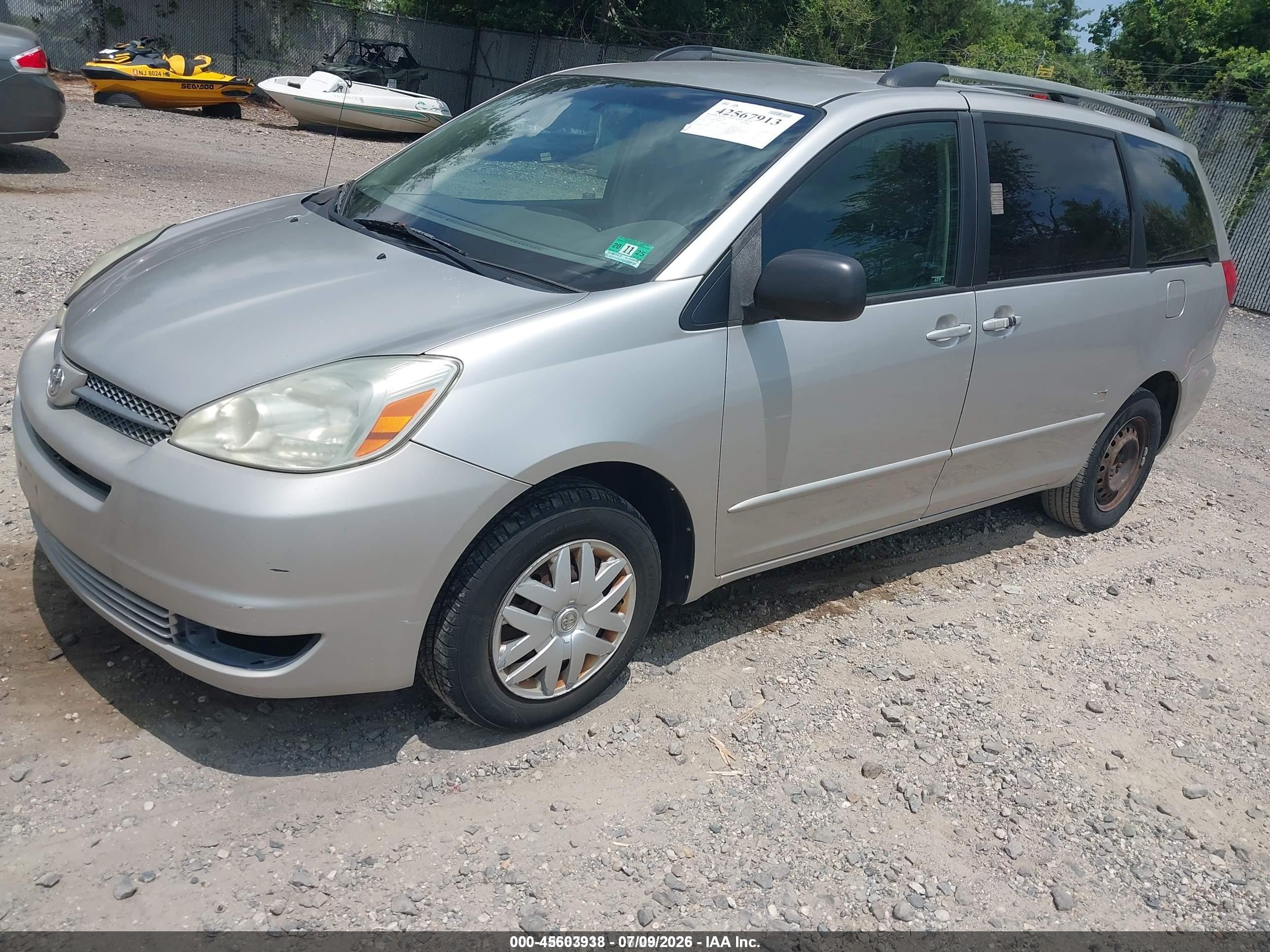 2004 Toyota Sienna Le Champagne vin: 5TDZA23C64S085032
