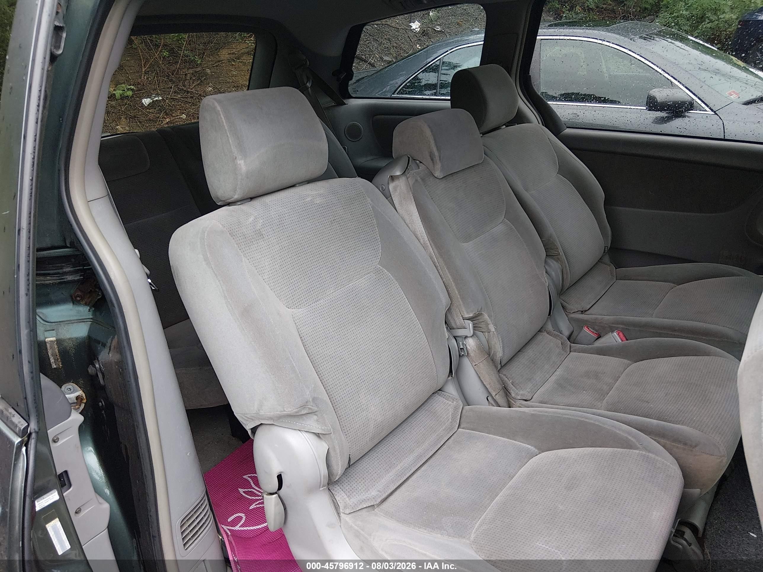 2004 Toyota Sienna Le Зеленый vin: 5TDZA23C64S098959