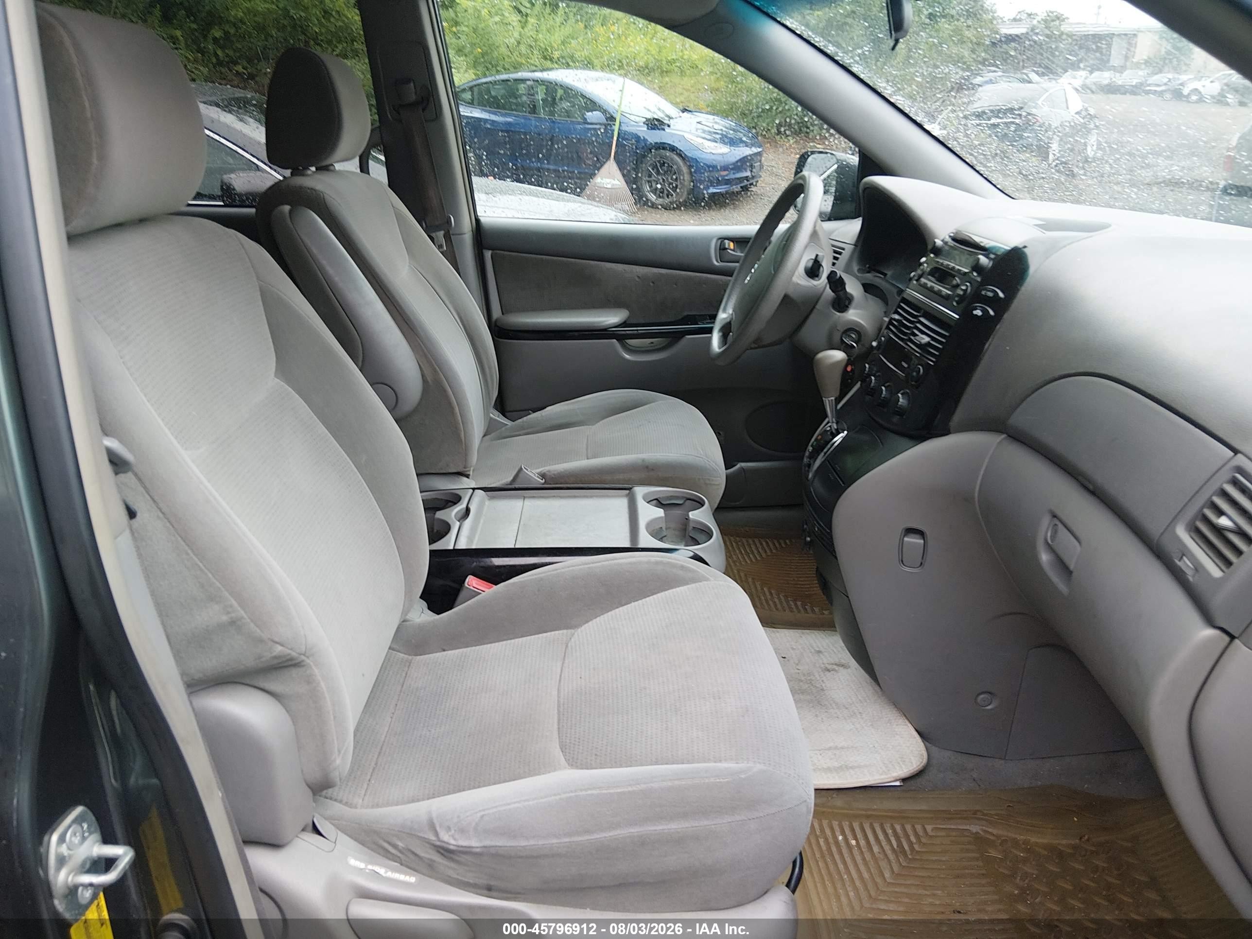 2004 Toyota Sienna Le Зеленый vin: 5TDZA23C64S098959