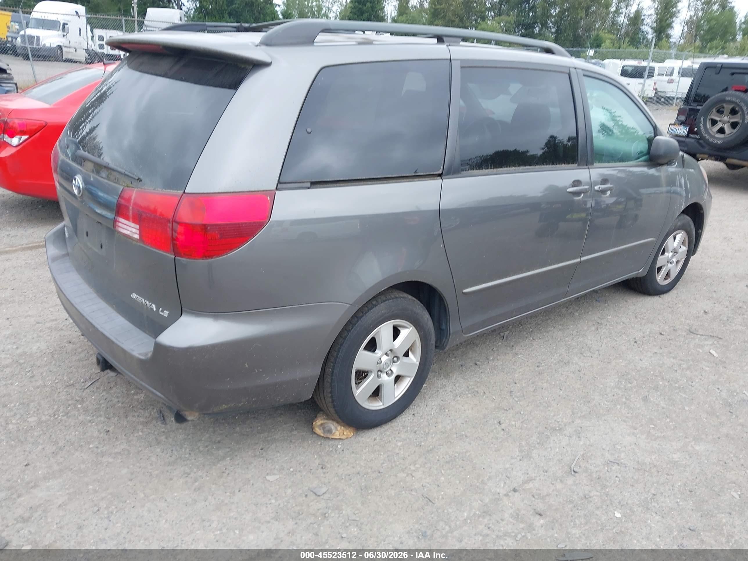 2004 Toyota Sienna Le Gray vin: 5TDZA23C64S214211