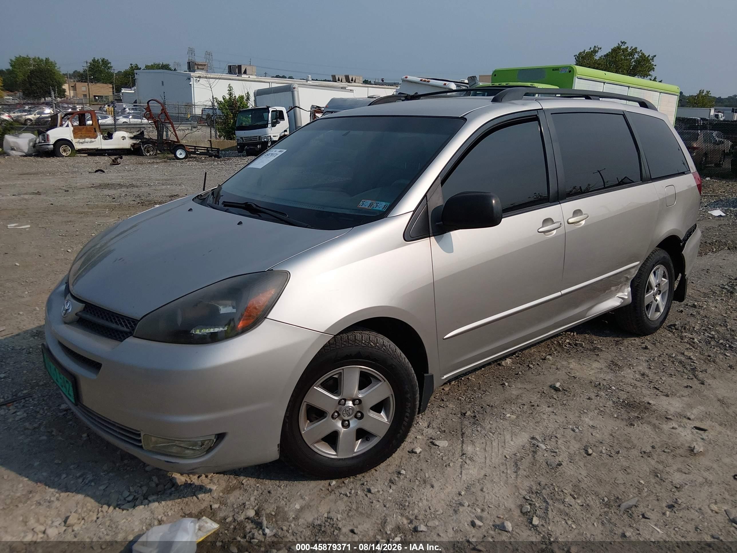2004 Toyota Sienna Le Beige vin: 5TDZA23C64S216752