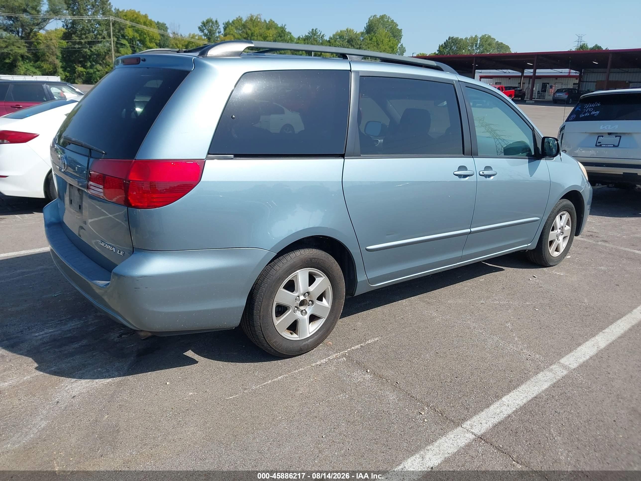 2005 Toyota Sienna Le Light Blue vin: 5TDZA23C65S230054