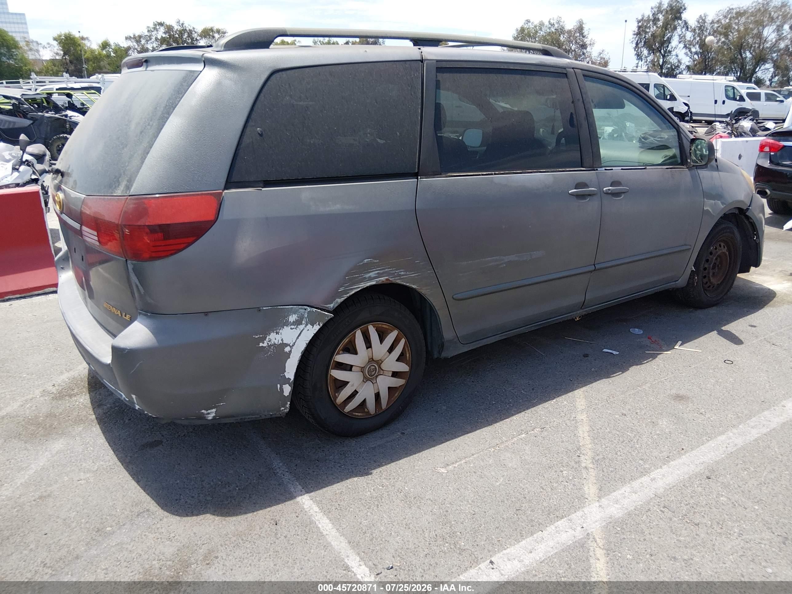 2005 Toyota Sienna Le Gray vin: 5TDZA23C65S295955