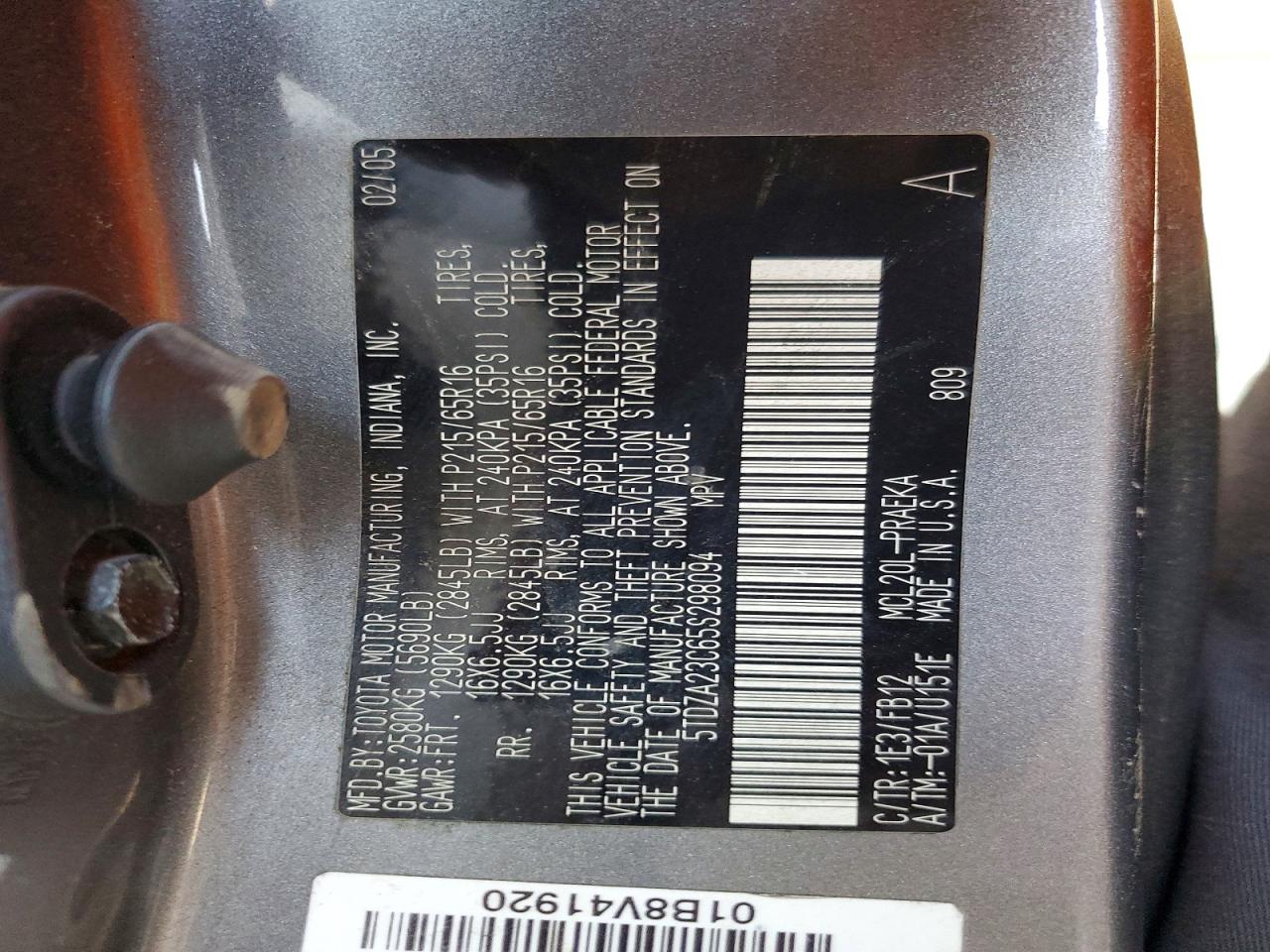 2005 Toyota Sienna Le 8 Passenger Gray vin: 5TDZA23C65S298094