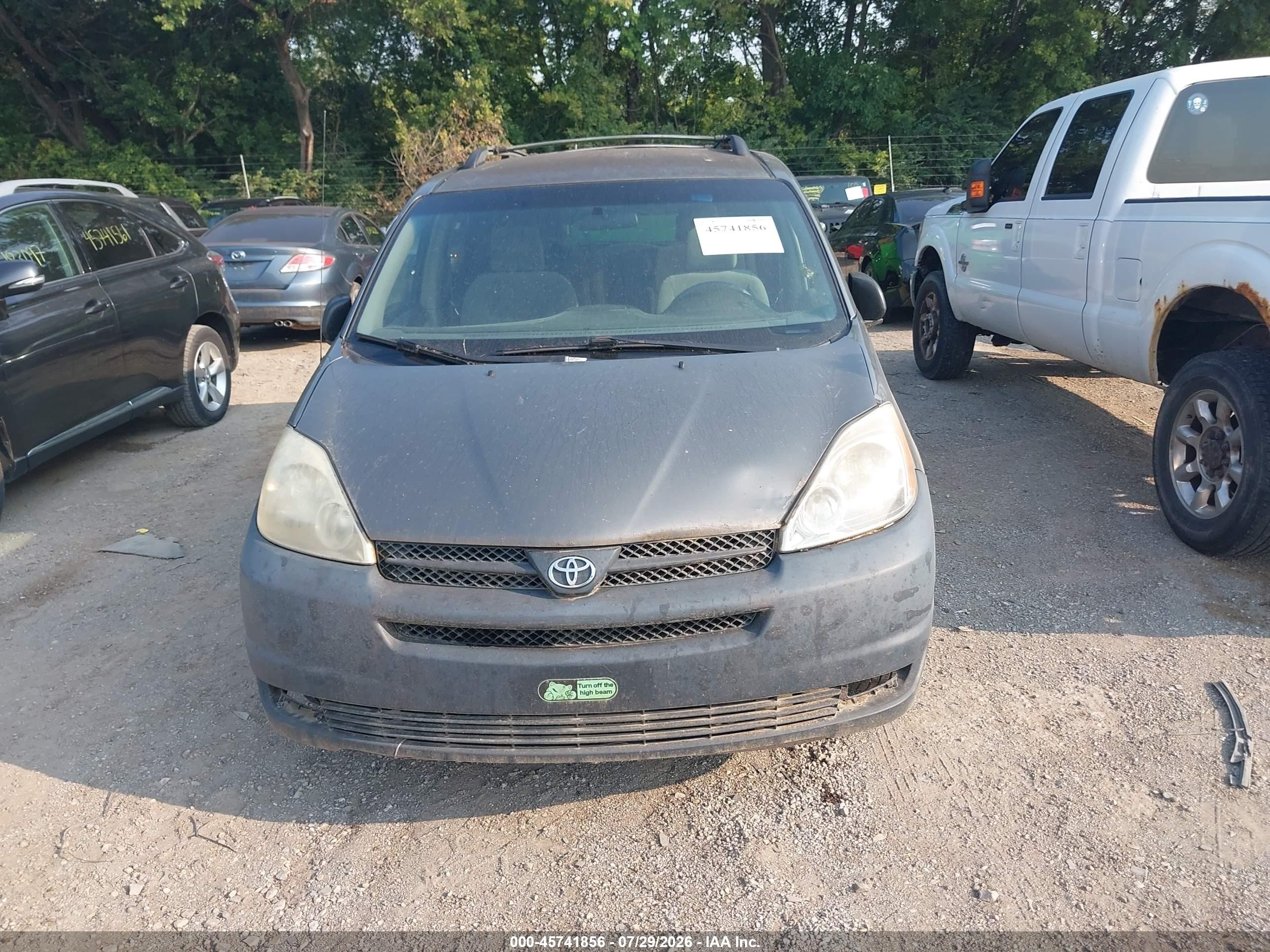 2005 Toyota Sienna Le Gray vin: 5TDZA23C65S344698