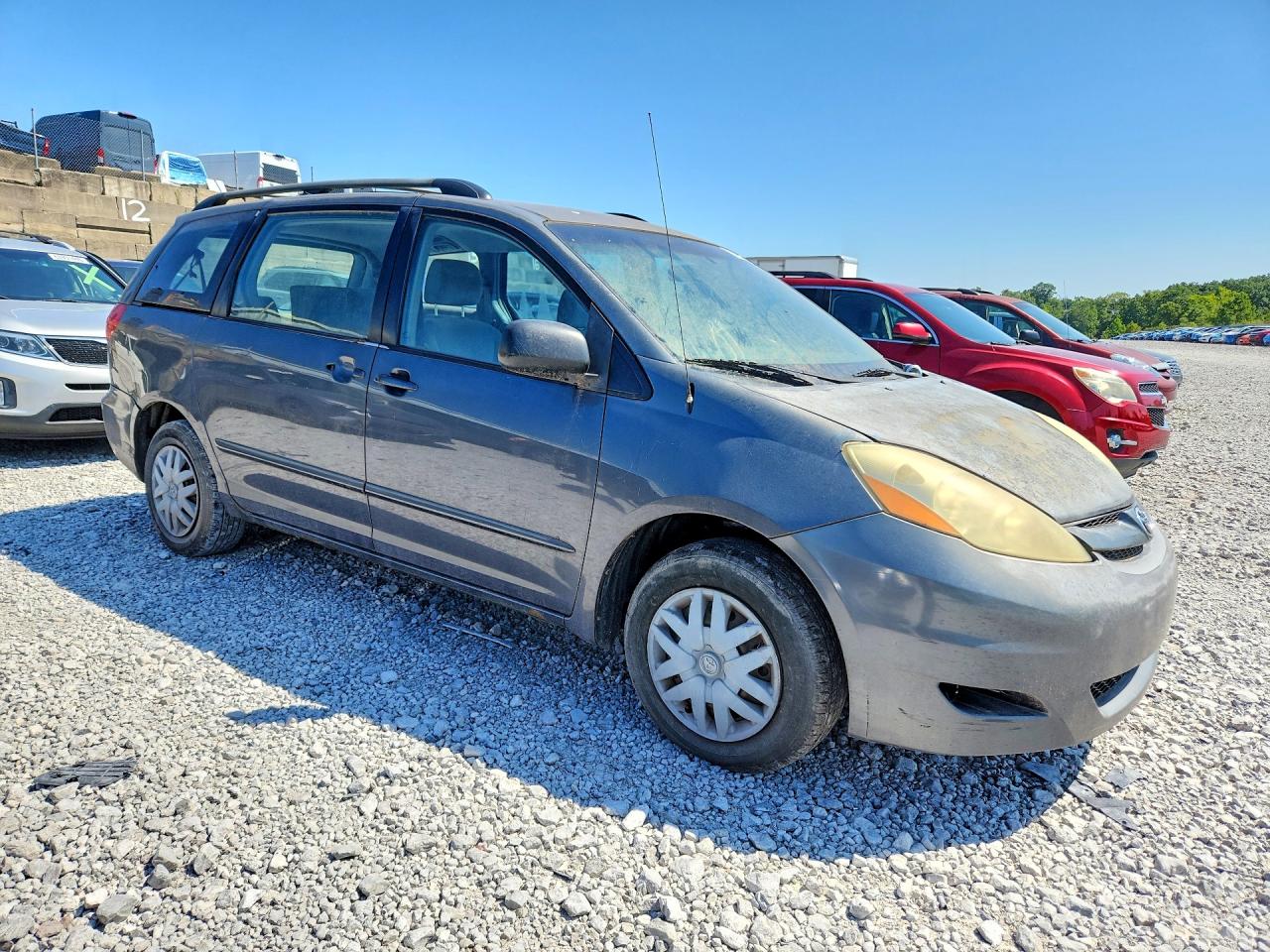 2006 Toyota Sienna Ce 7 Passenger Blue vin: 5TDZA23C66S420857