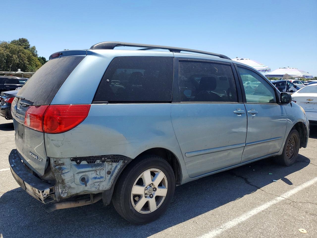 2006 Toyota Sienna Le 8 Passenger Blue vin: 5TDZA23C66S442986