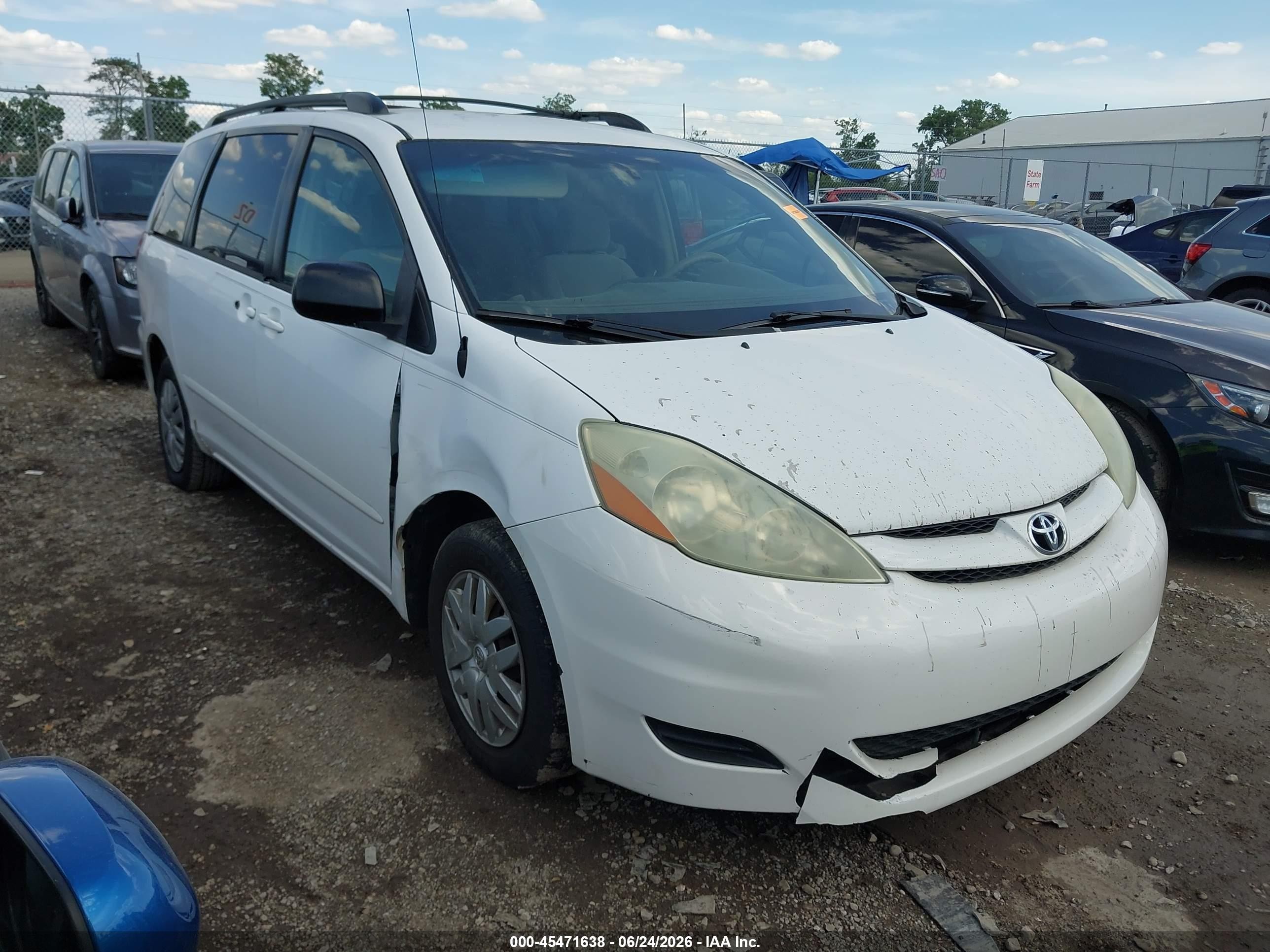 2006 Toyota Sienna Le White vin: 5TDZA23C66S509490