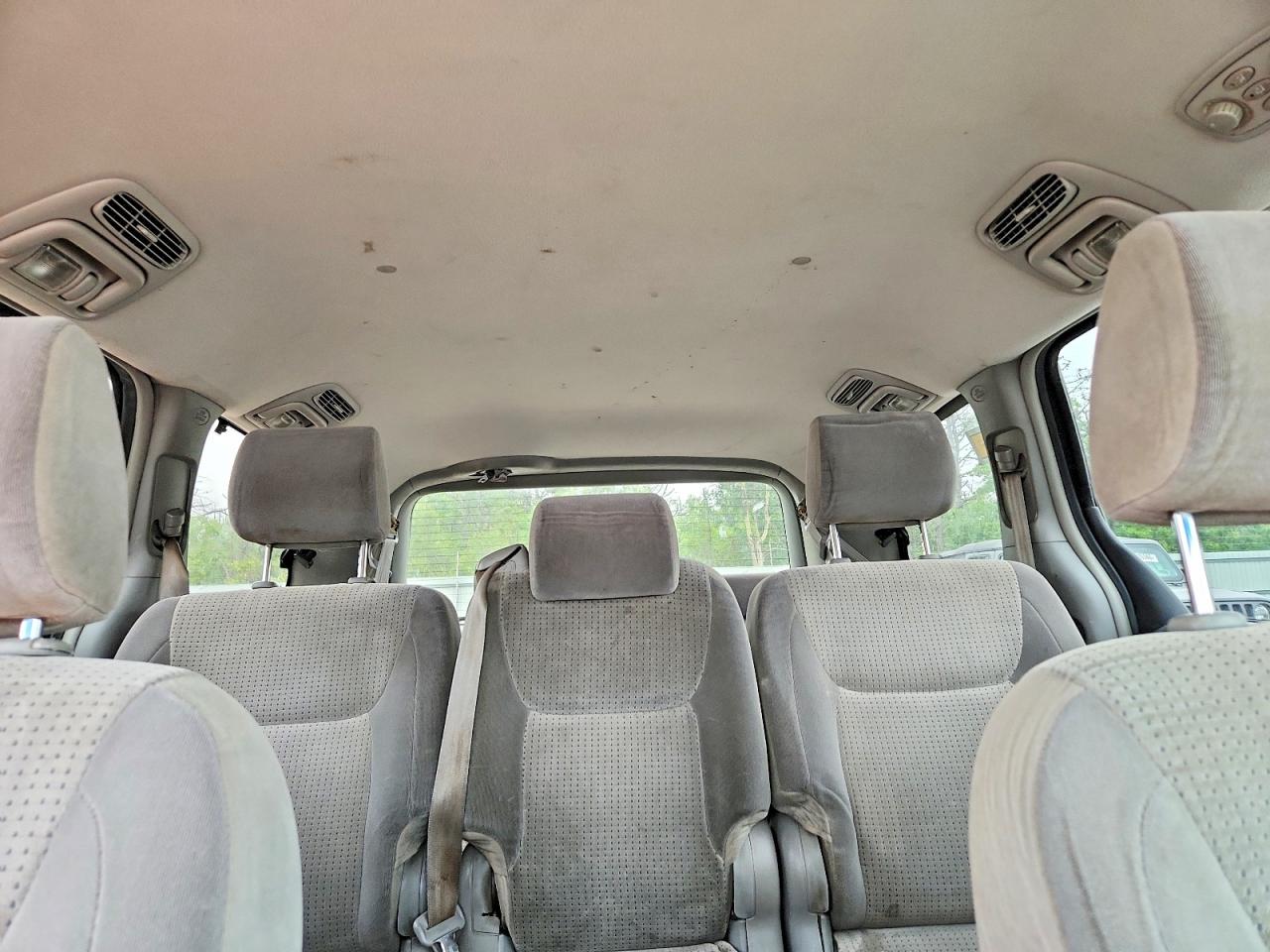 2006 Toyota Sienna Le 8 Passenger Silver vin: 5TDZA23C66S546801