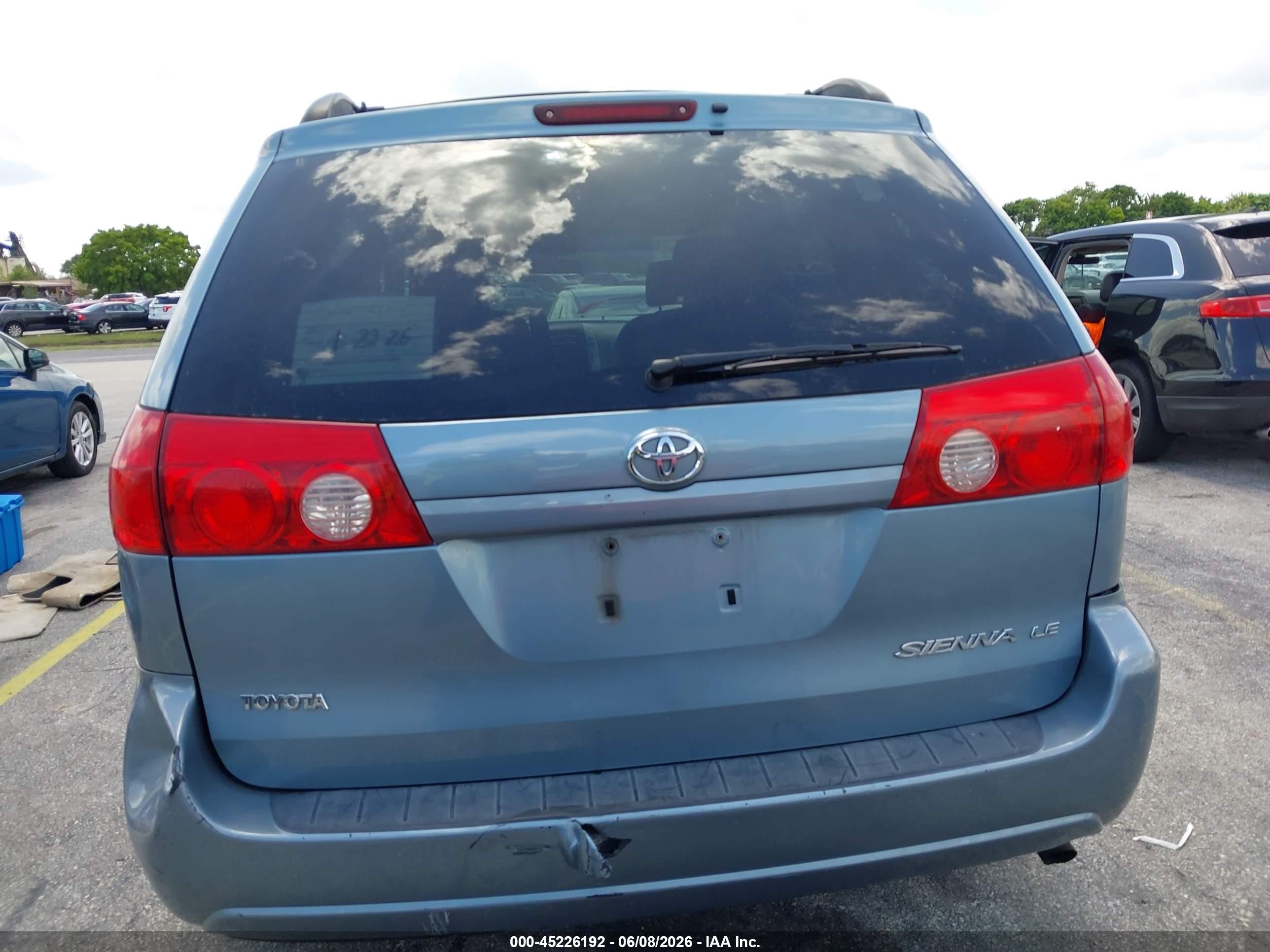 2006 Toyota Sienna Le Gray vin: 5TDZA23C66S553988