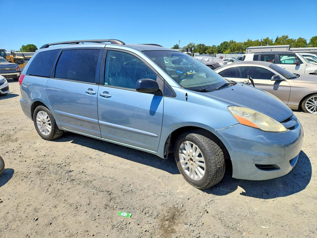 2006 Toyota Sienna Le 7 Passenger Blue vin: 5TDZA23C66S562920