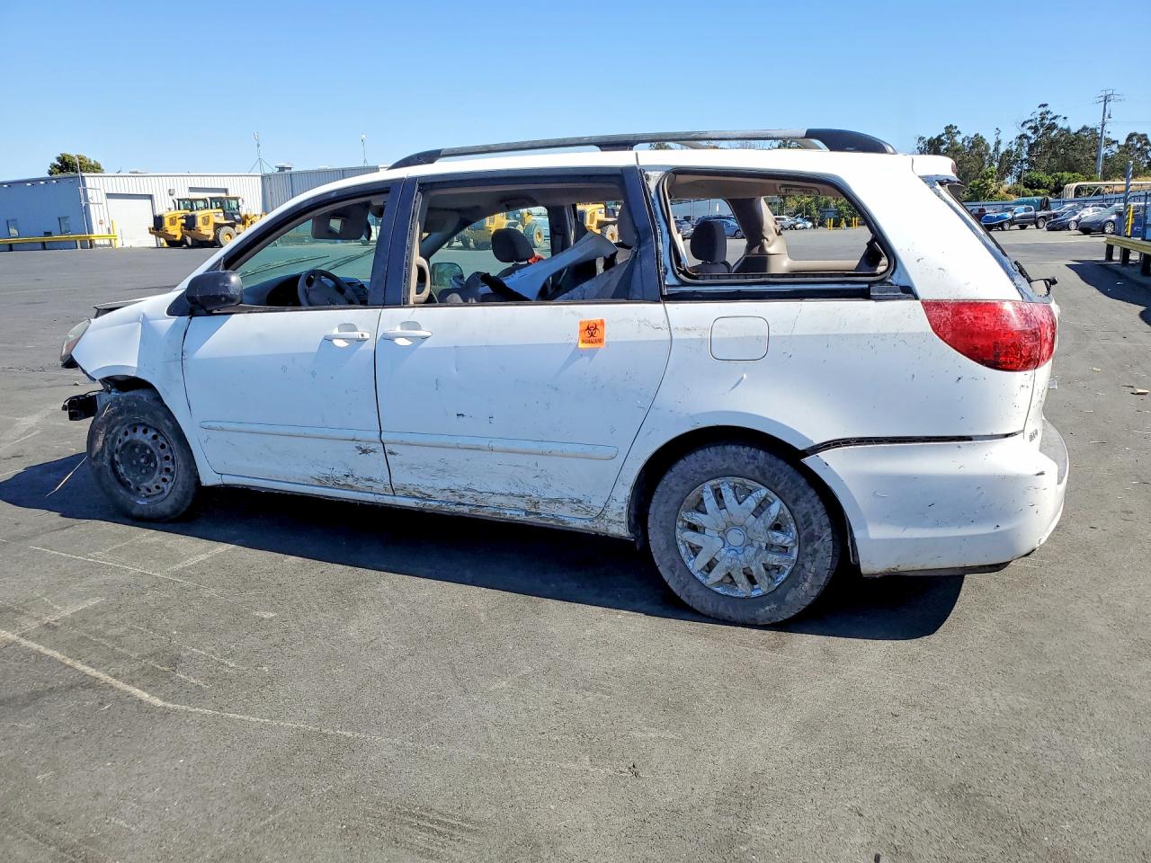 2006 Toyota Sienna Le 7 Passenger White vin: 5TDZA23C66S585307