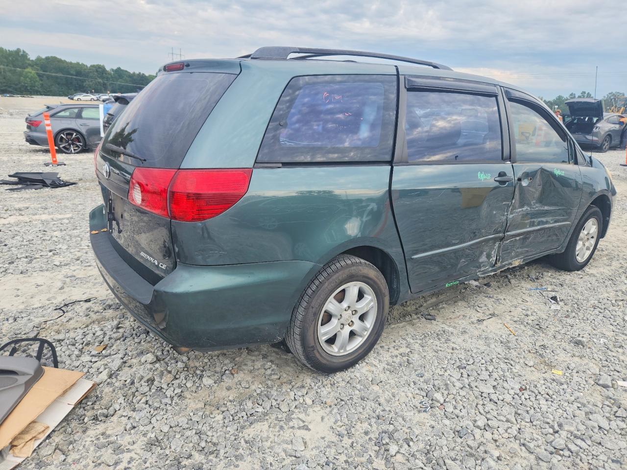 2004 Toyota Sienna Ce 7 Passenger Gray vin: 5TDZA23C74S015538