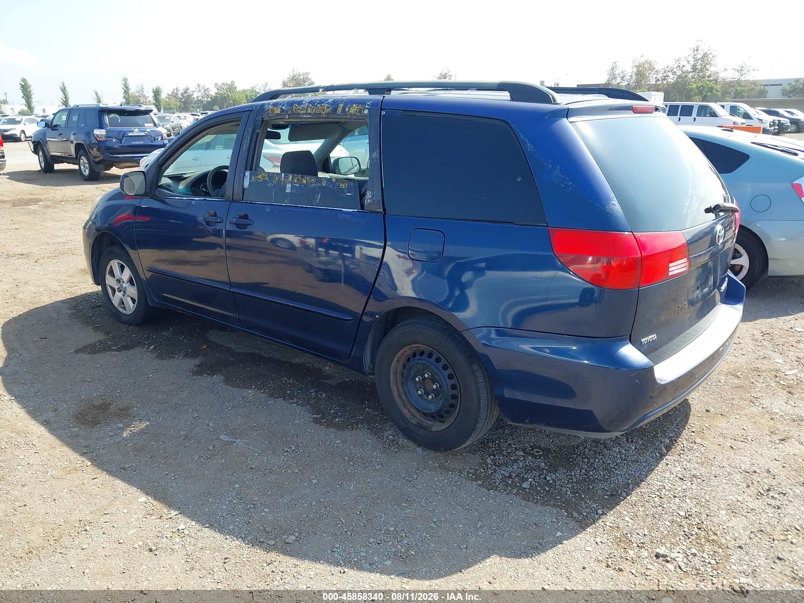 2004 Toyota Sienna Le Blue vin: 5TDZA23C74S110018