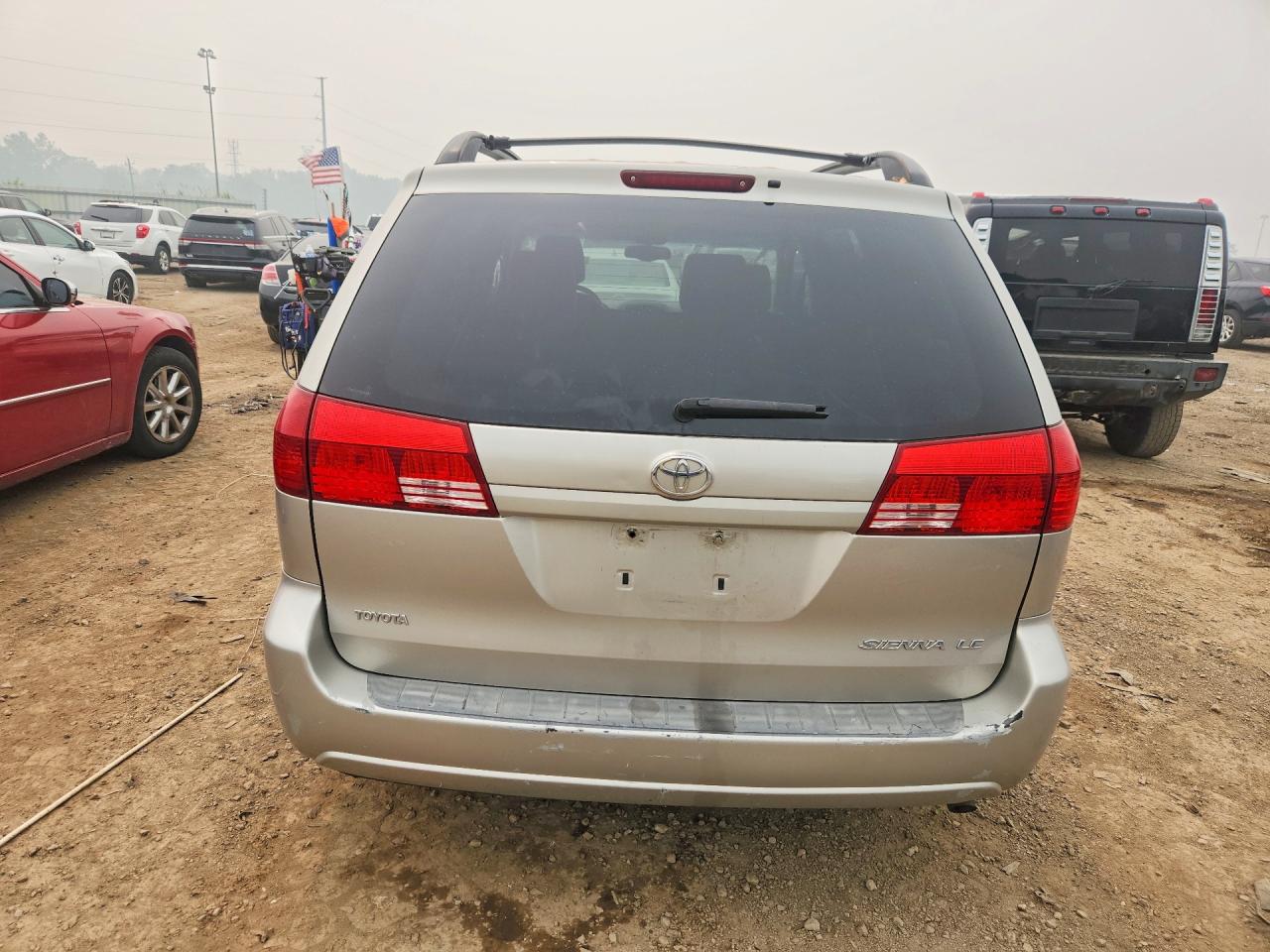 2005 Toyota Sienna Le 7 Passenger Silver vin: 5TDZA23C75S246862