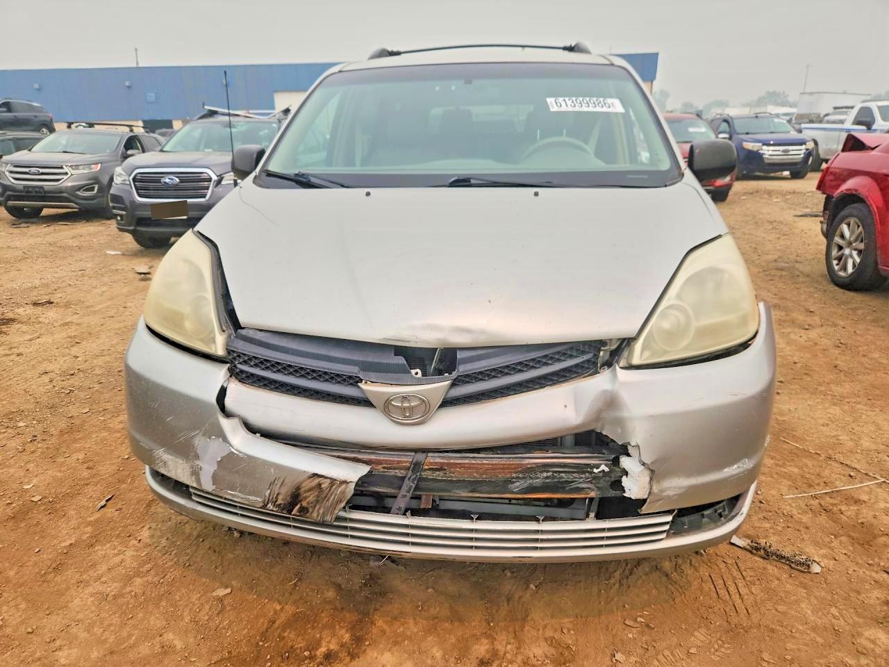 2005 Toyota Sienna Le 7 Passenger Silver vin: 5TDZA23C75S246862
