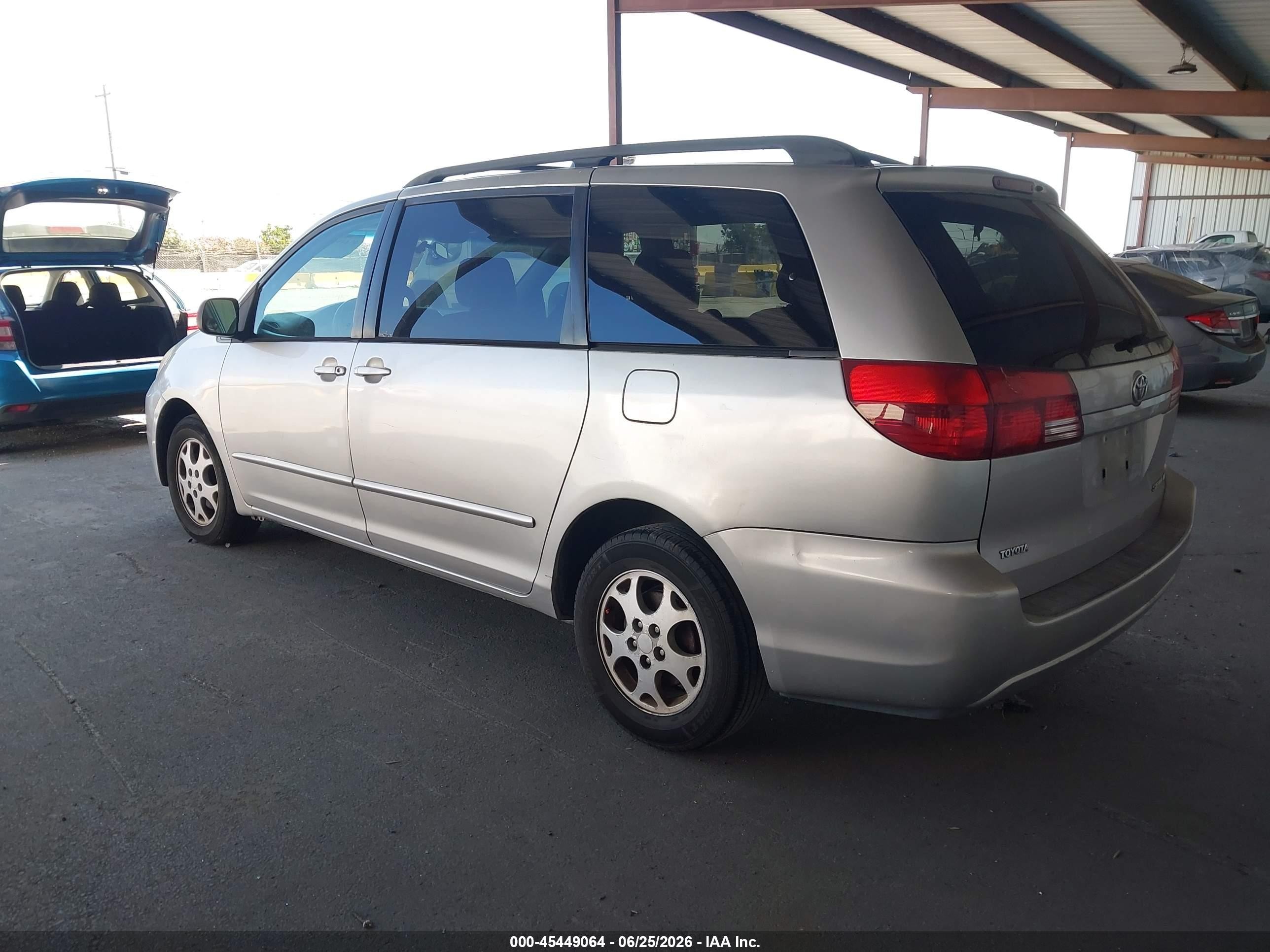 2005 Toyota Sienna Le Silver vin: 5TDZA23C75S252662