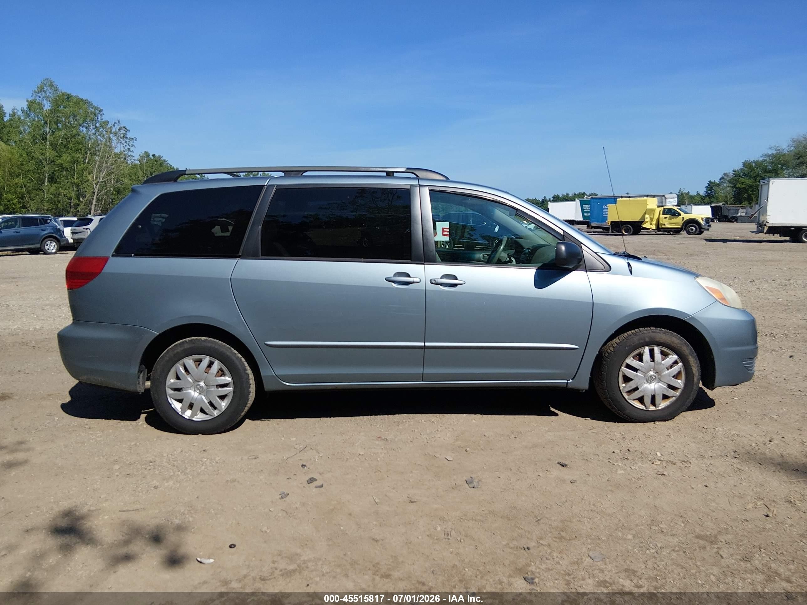 2005 Toyota Sienna Le Синий vin: 5TDZA23C75S254959