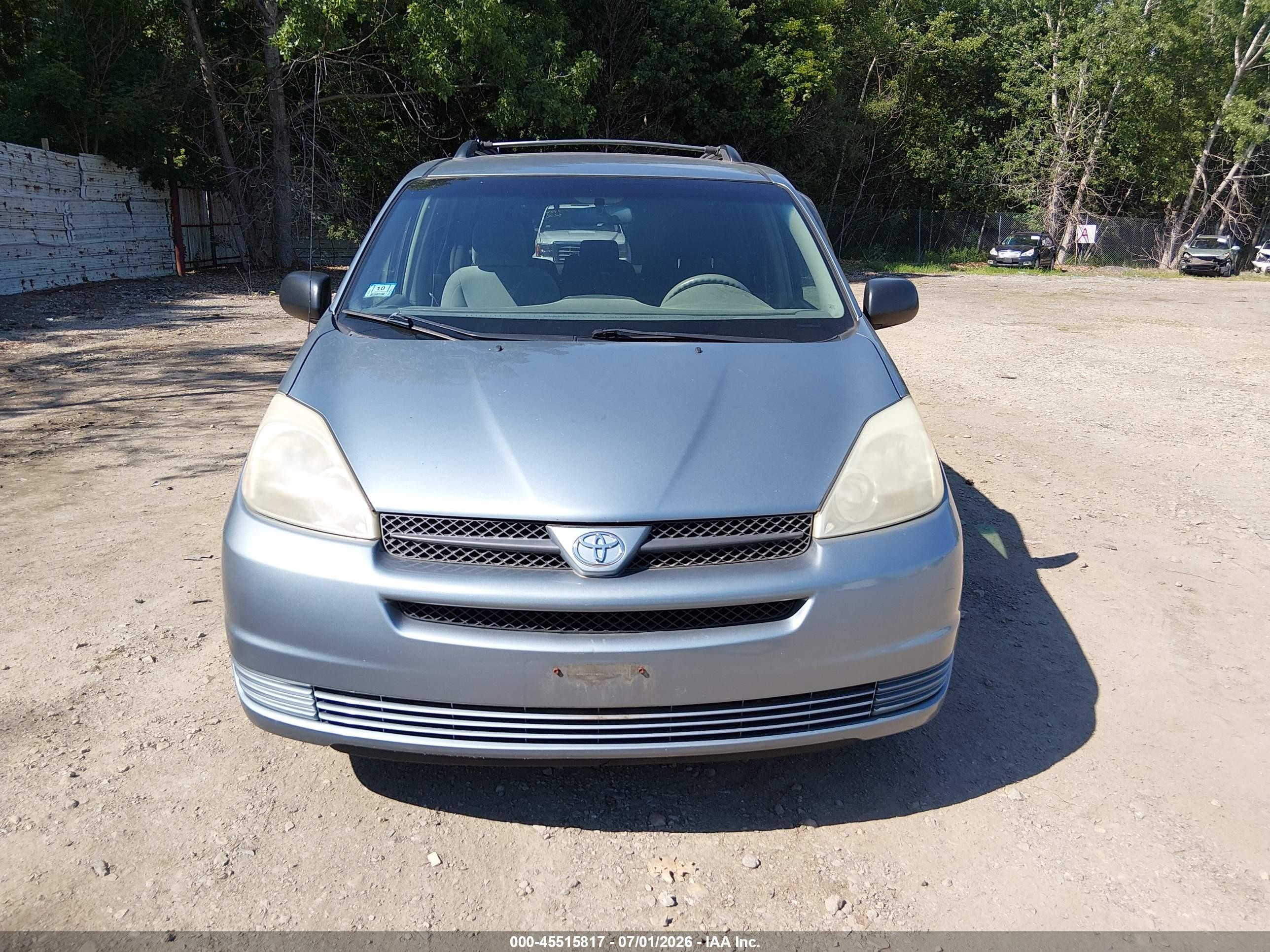 2005 Toyota Sienna Le Синий vin: 5TDZA23C75S254959
